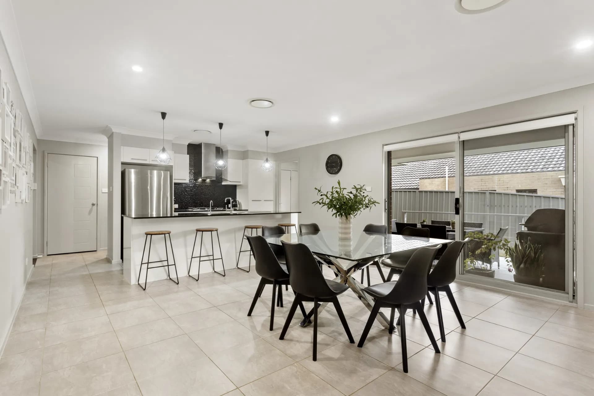 10 Bellavia Street, Cameron Park - Thumbnail 3