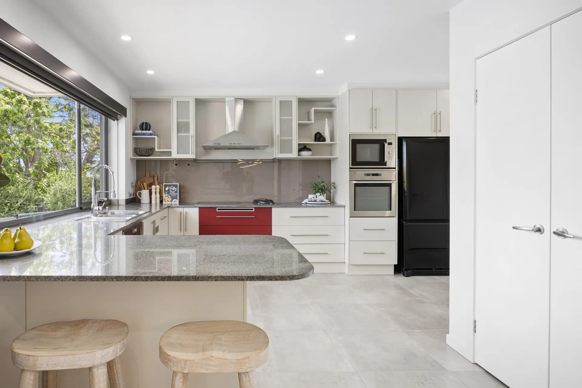 30 Watts Parade, Mount Eliza, VIC, Mount Eliza - Thumbnail 6
