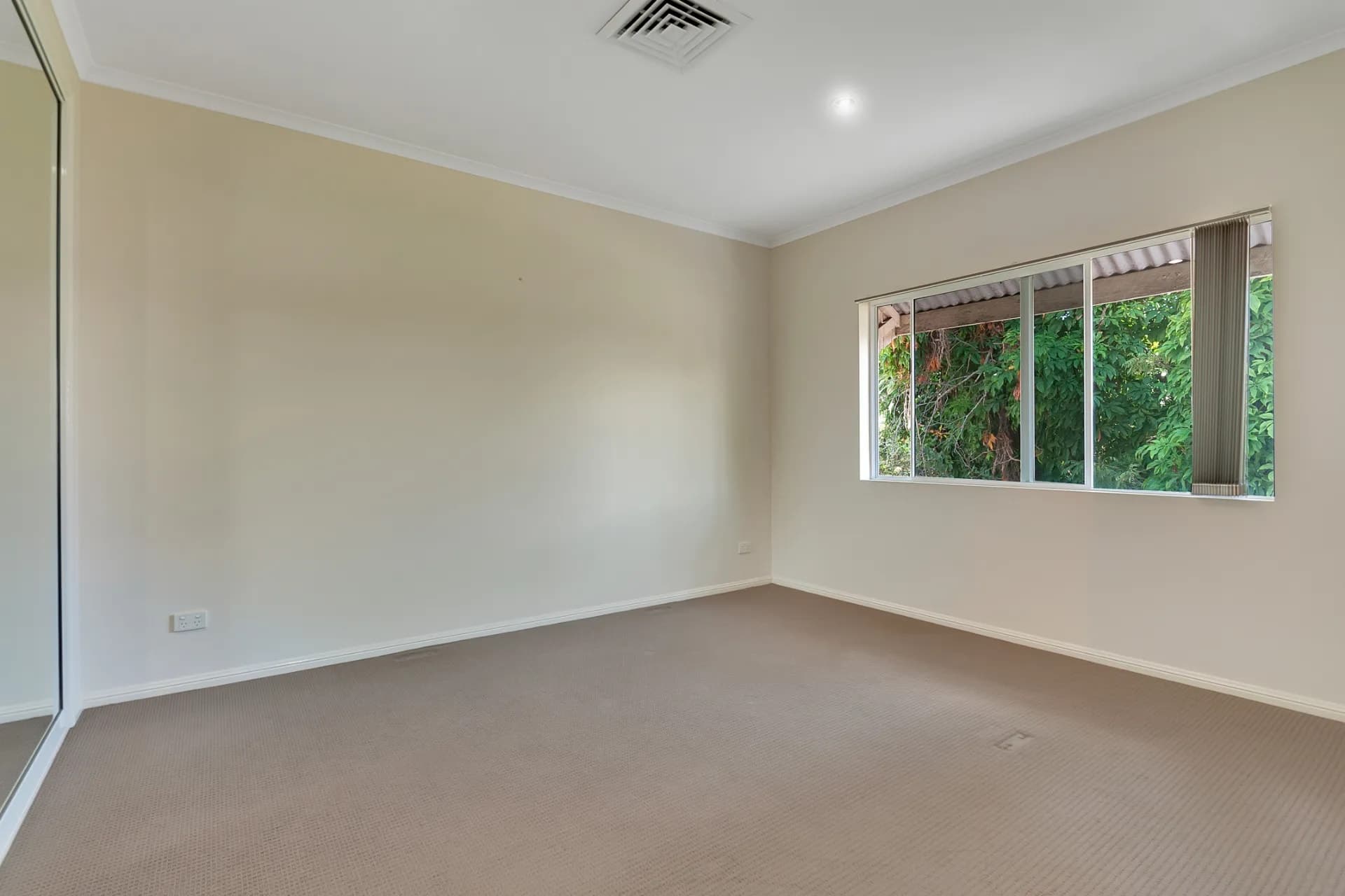 Unit 24/34-40 Lily Street, Cairns North - Thumbnail 4