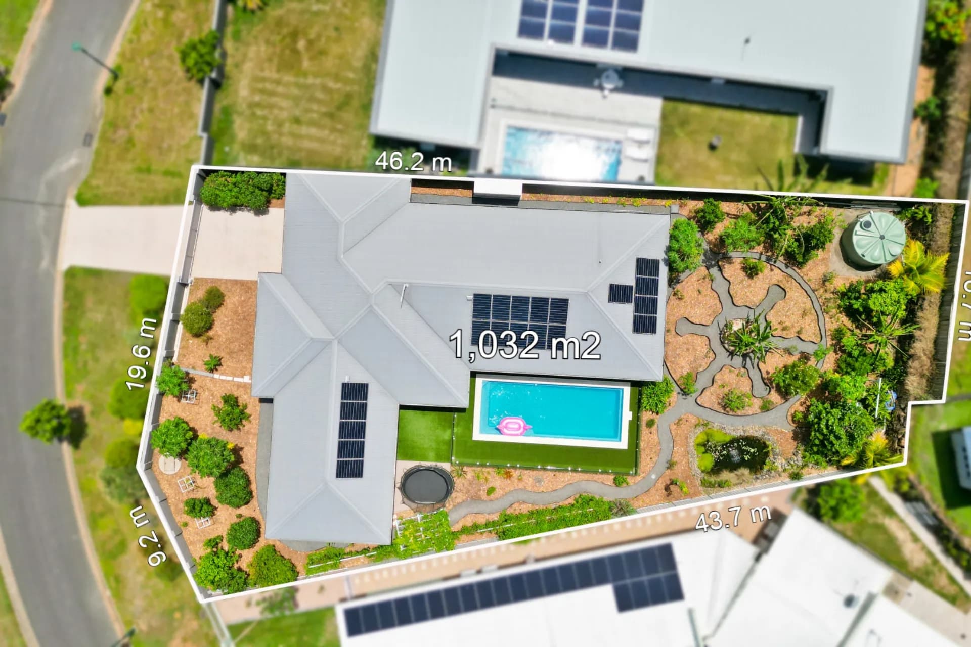 14 Akame Avenue, Caravonica, QLD, Caravonica - Thumbnail 2