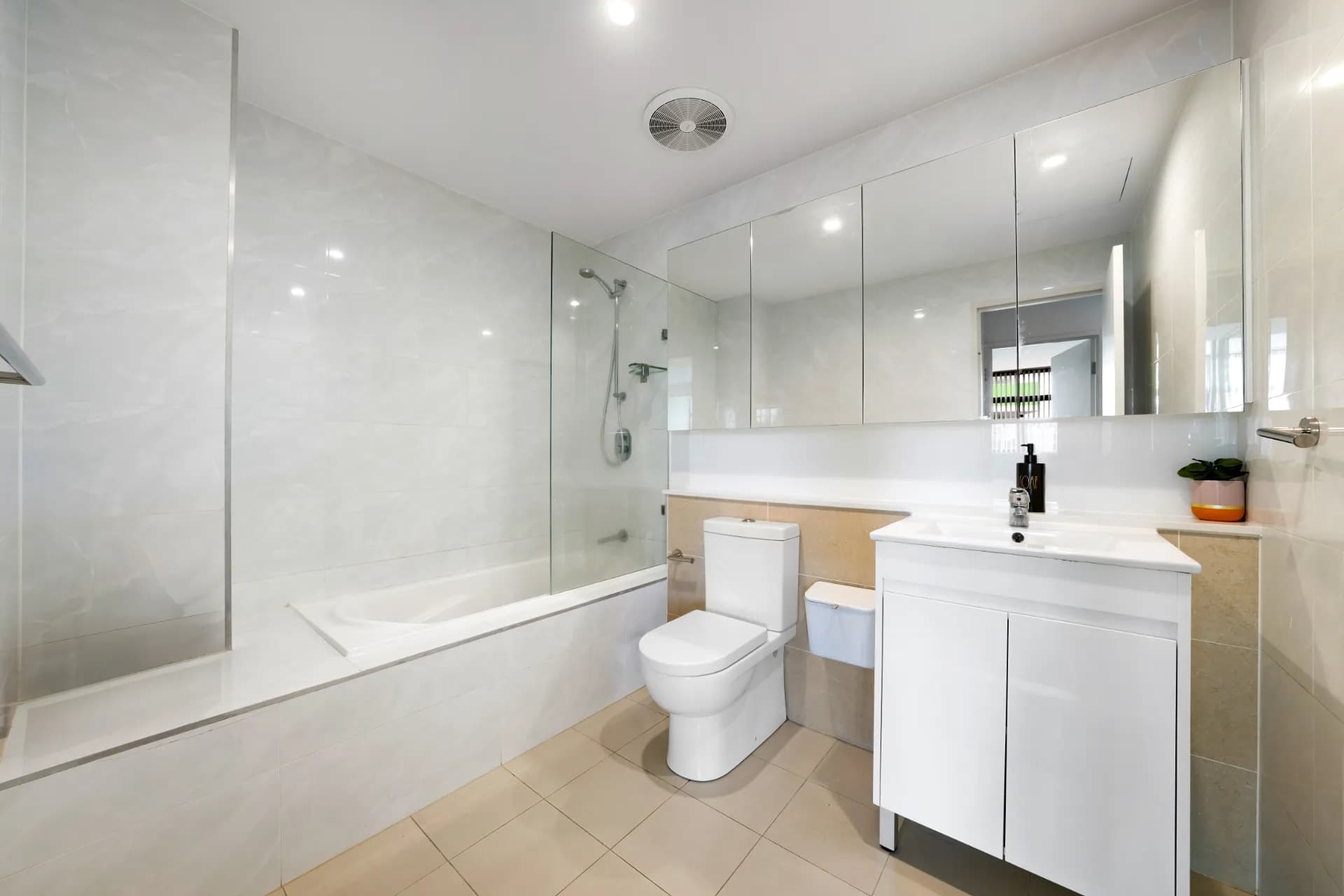 306/9-11 Arncliffe Street, Wolli Creek - Thumbnail 7
