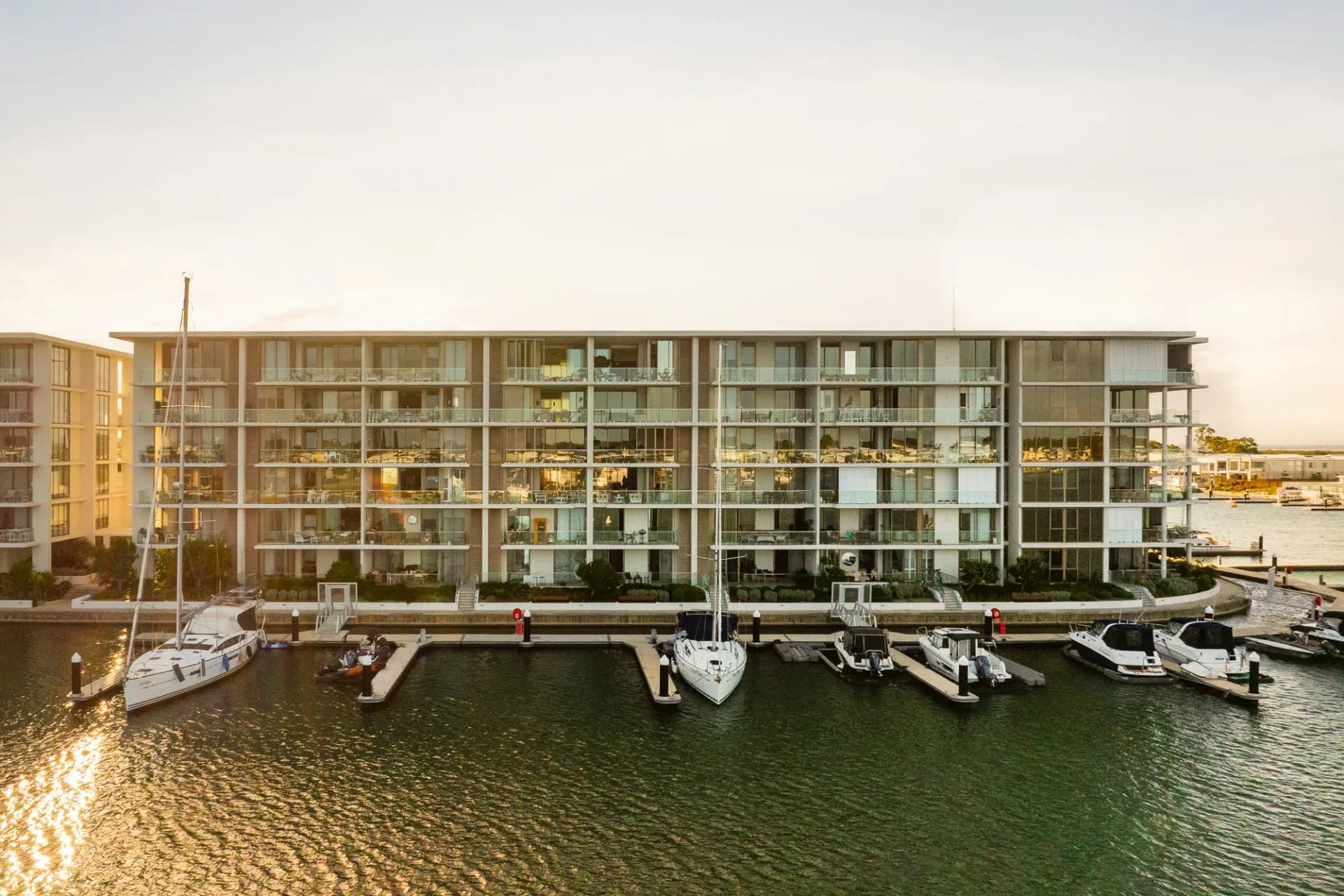 202/15 Aqua Street, Newport - Thumbnail 4