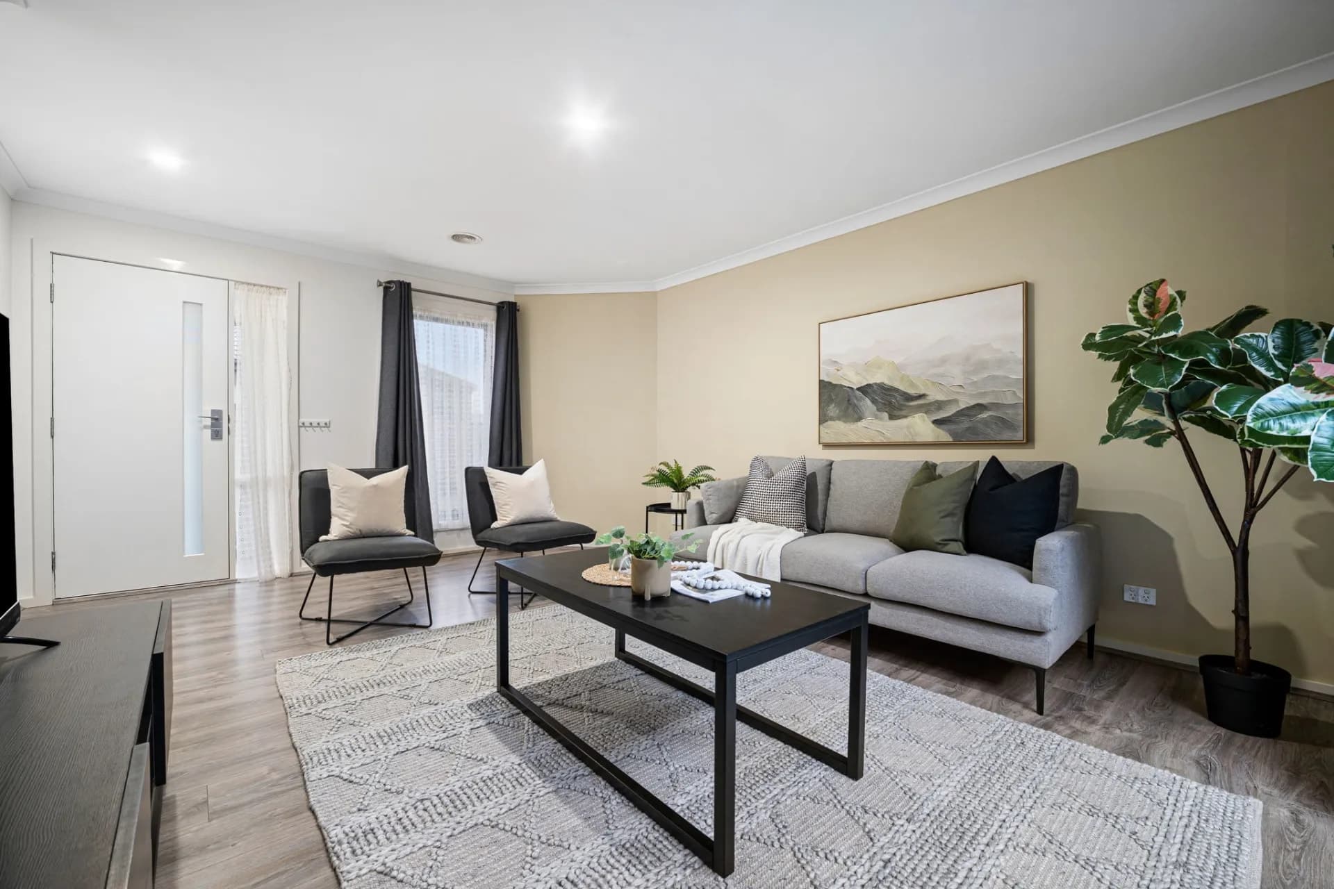 2/14 Chapman  Drive, Wyndham Vale - Thumbnail 2