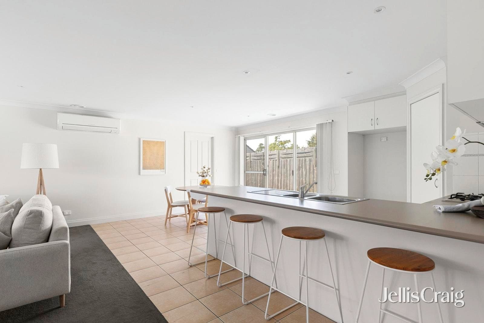 1B Tasman Avenue, Belmont, Belmont - Thumbnail 5