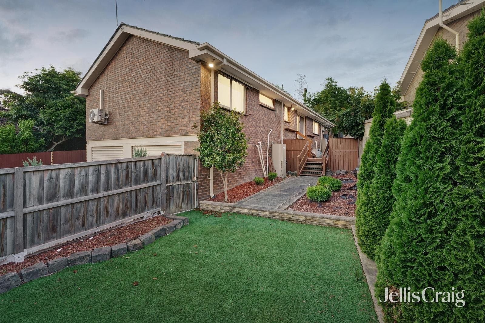 1/102 Harborne Street, Macleod, Macleod - Image 1