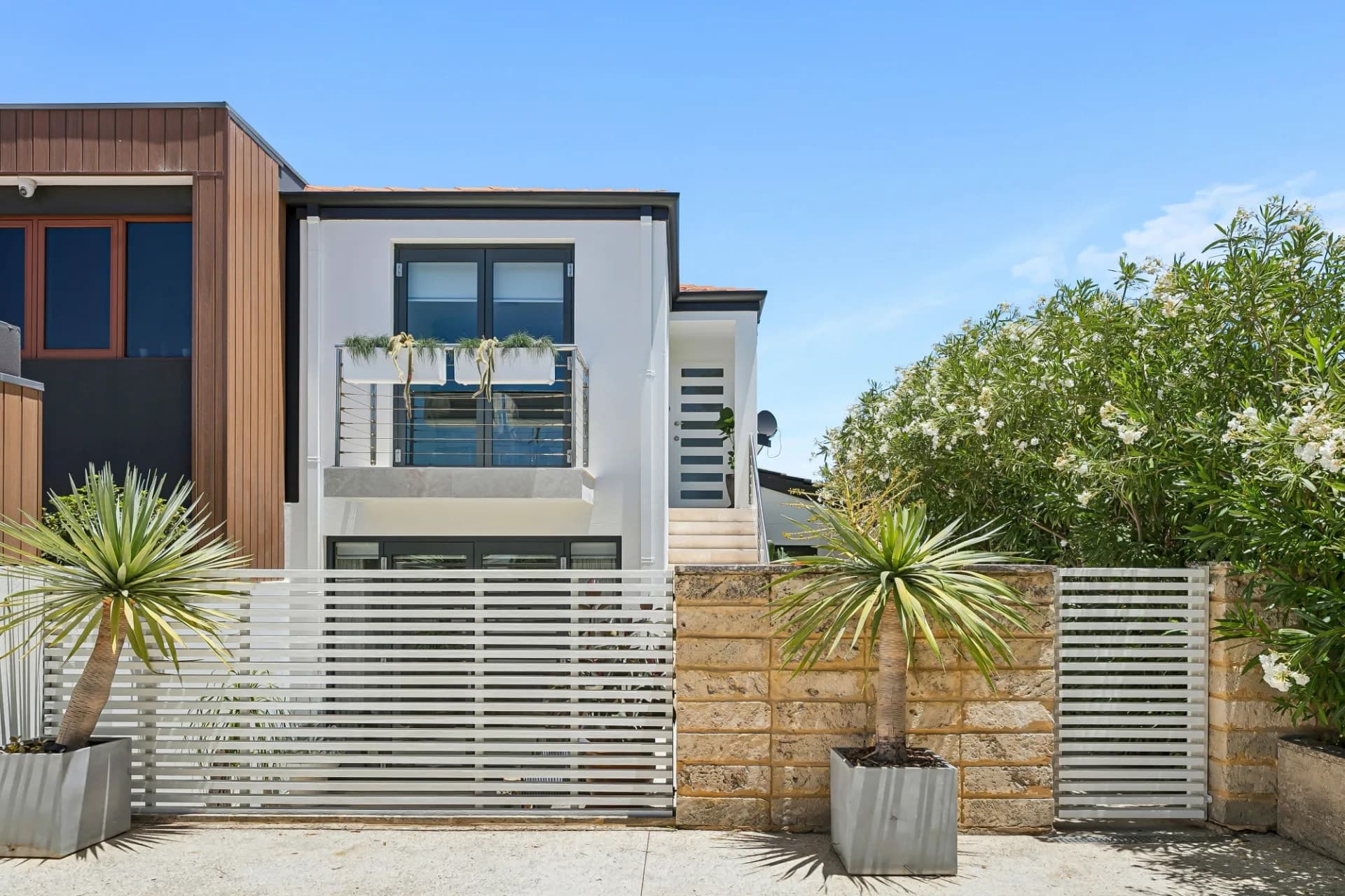 31D Curtin Avenue, Cottesloe - Thumbnail 5