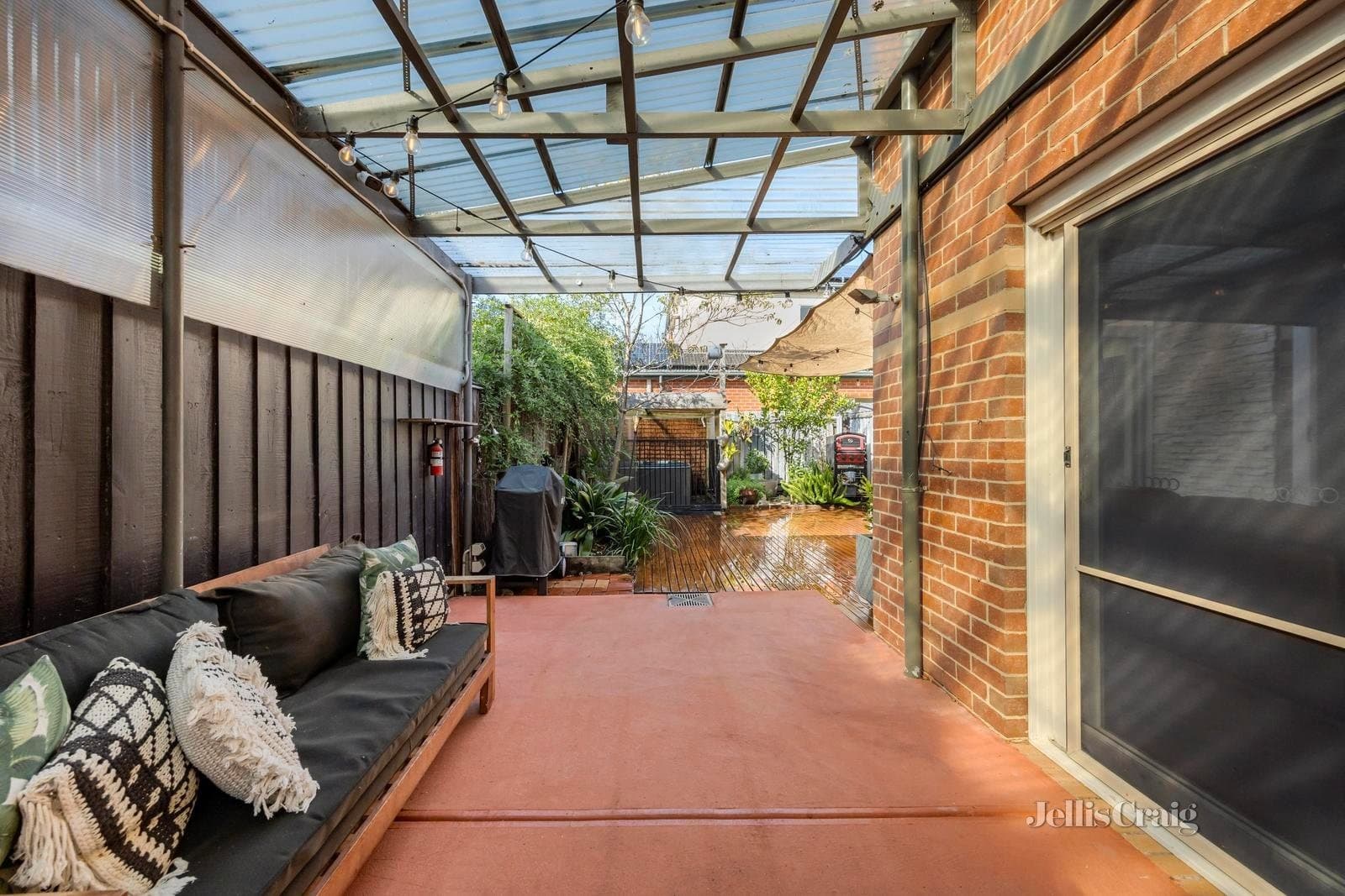 15 Hosking Court, Williamstown, Williamstown - Image 1