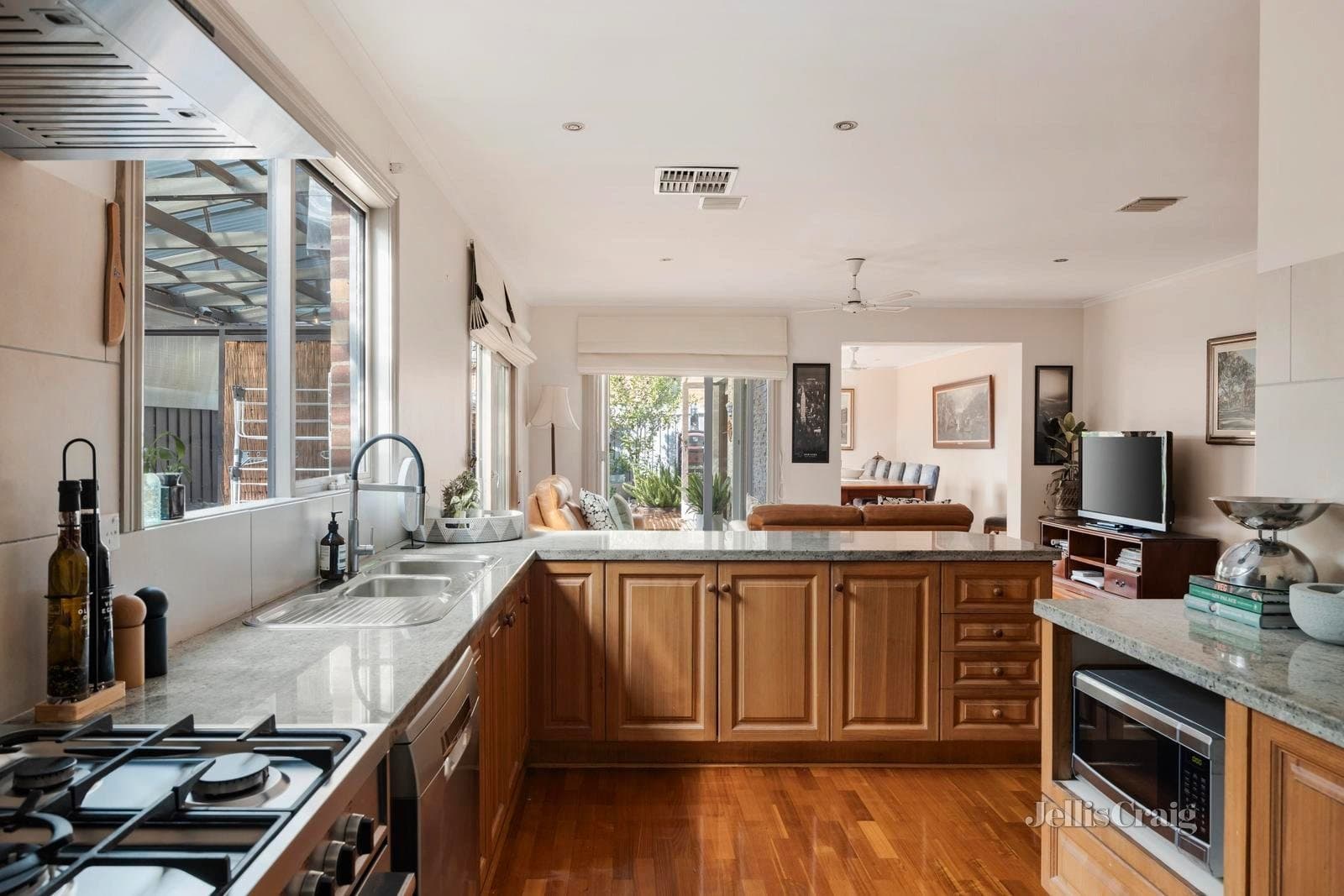 15 Hosking Court, Williamstown, Williamstown - Thumbnail 5
