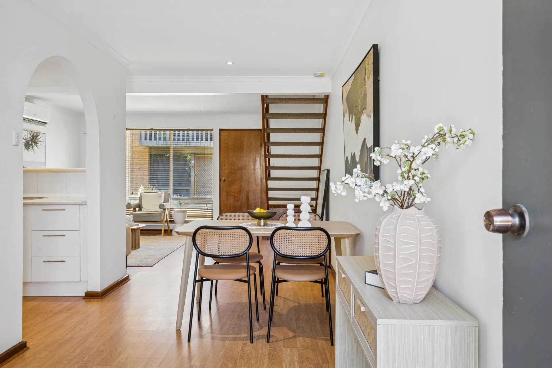 4/4 Broad  Street, Marden - Thumbnail 7
