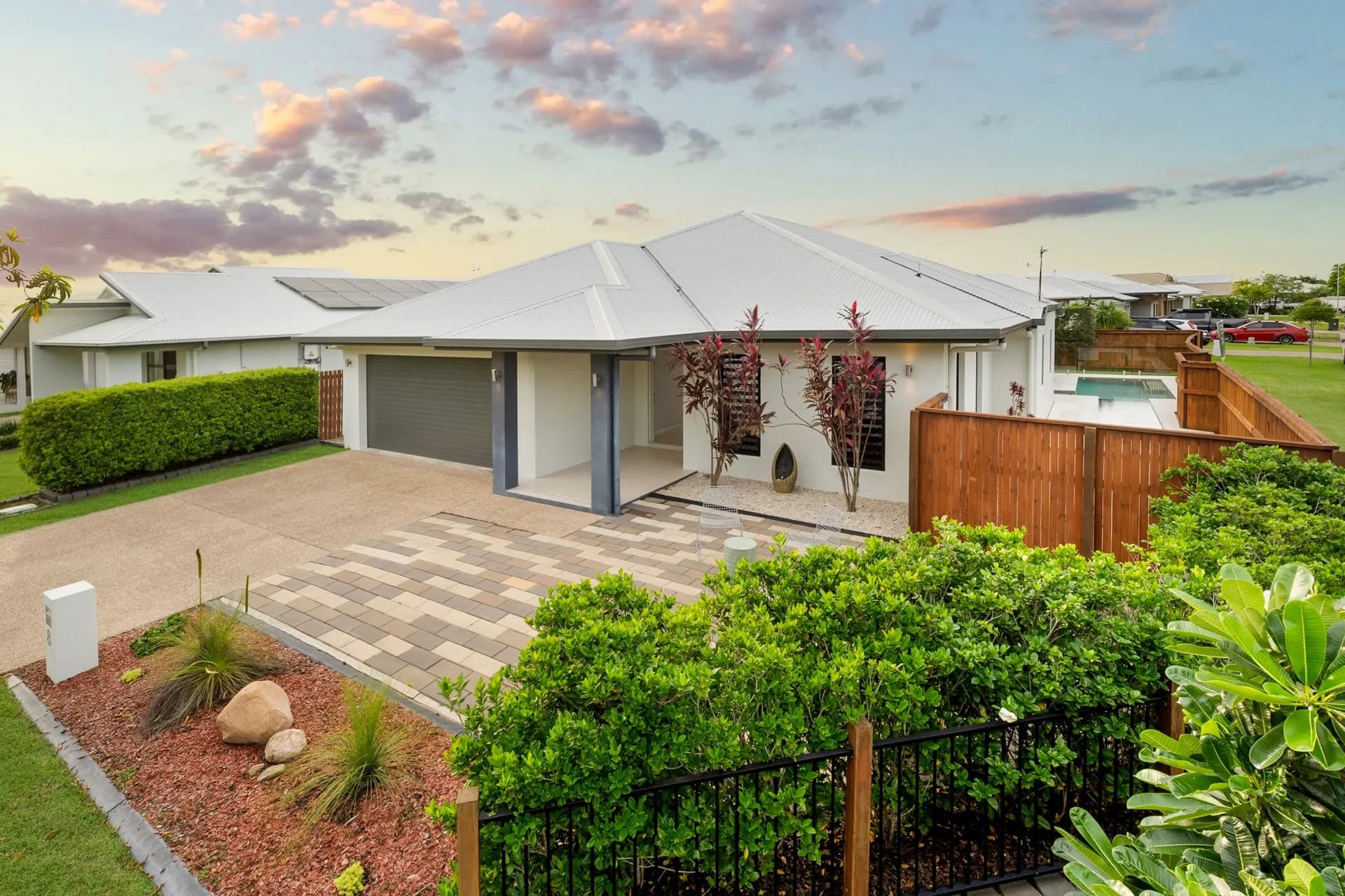 8 Kahana Avenue, Burdell - Thumbnail 3