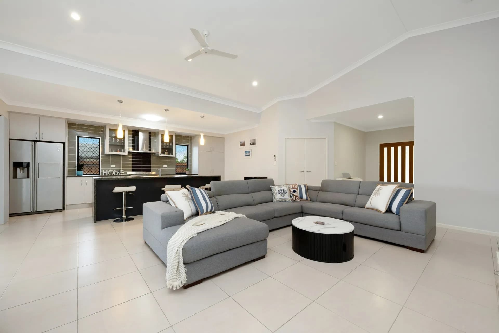 8 Kahana Avenue, Burdell - Thumbnail 7