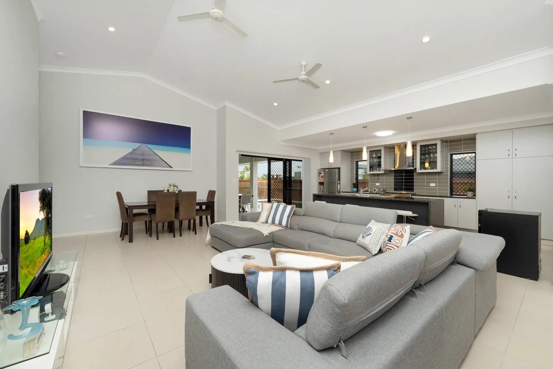 8 Kahana Avenue, Burdell - Thumbnail 8