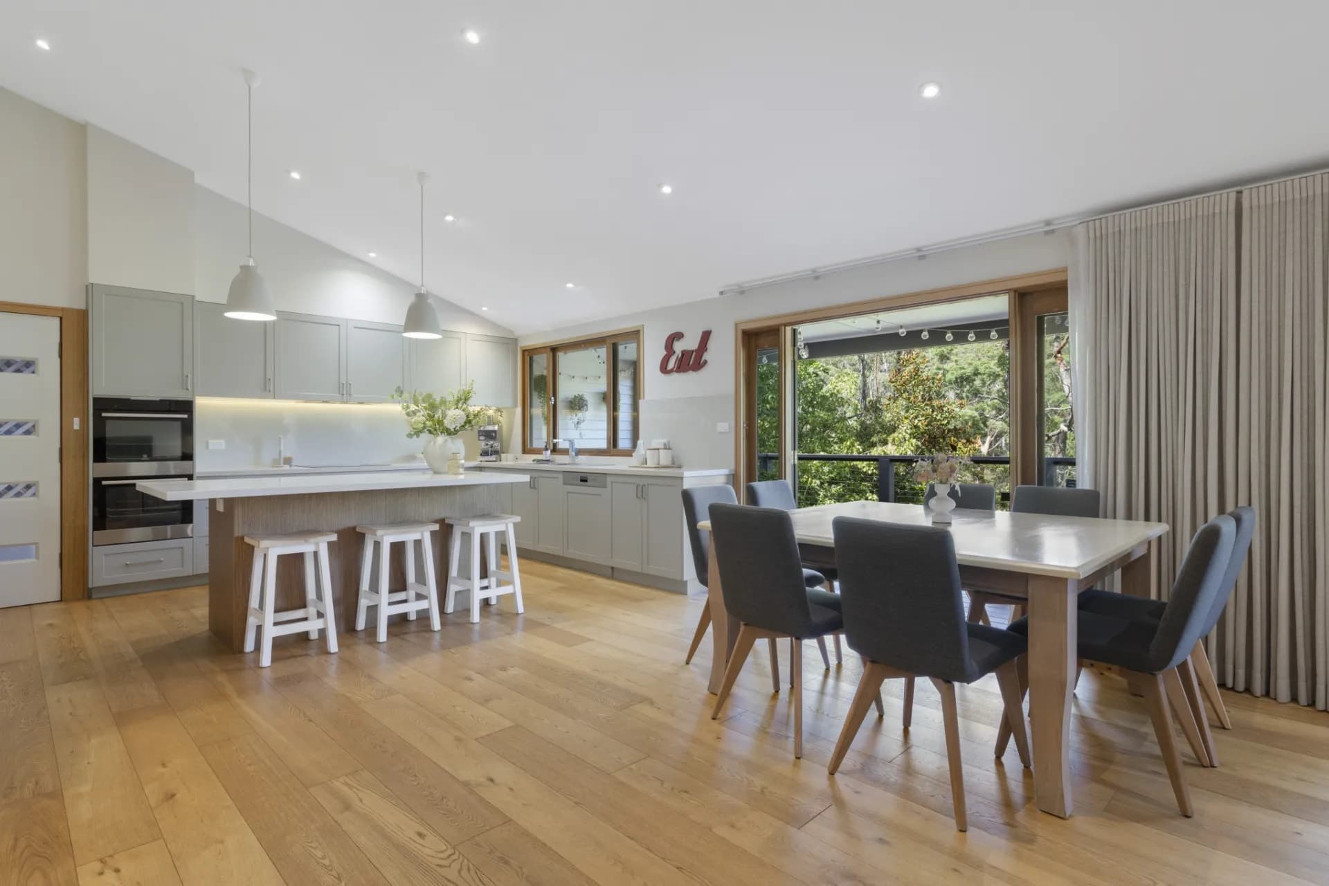 1 Paroo Place, Hornsby Heights - Thumbnail 2