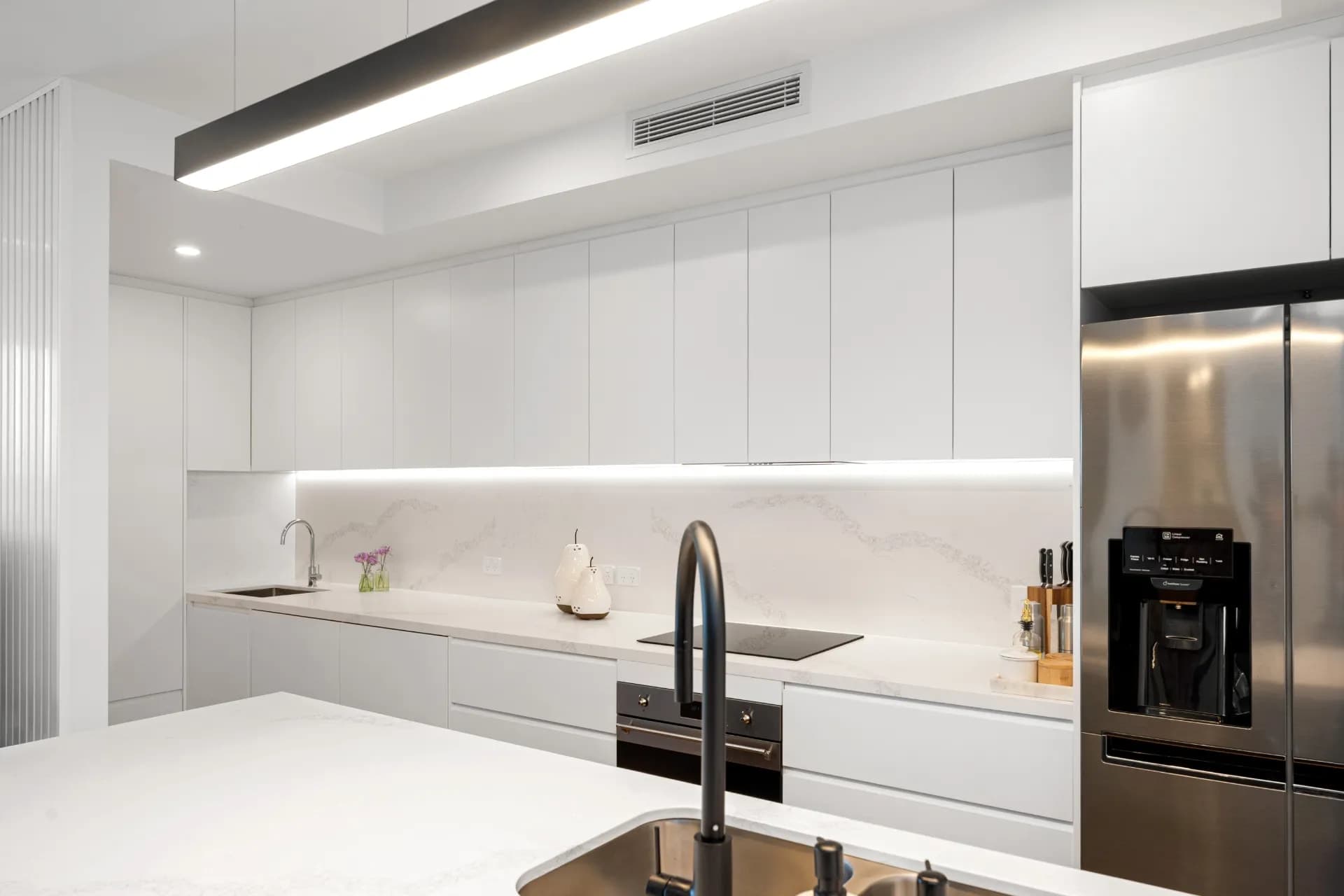 303/52 Mayhew Street, Sherwood - Thumbnail 4