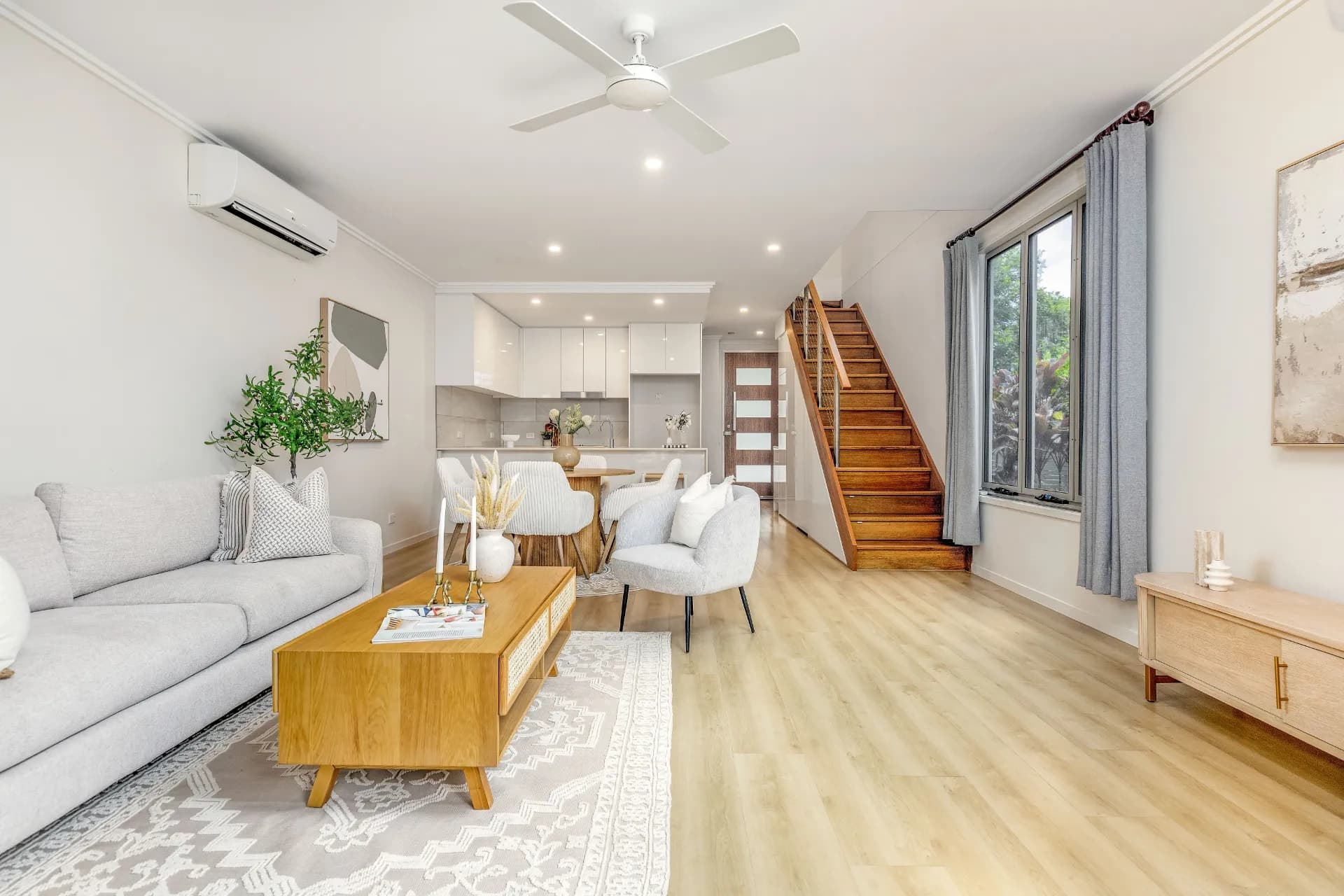 100 Florabella Drive, Robina - Thumbnail 2