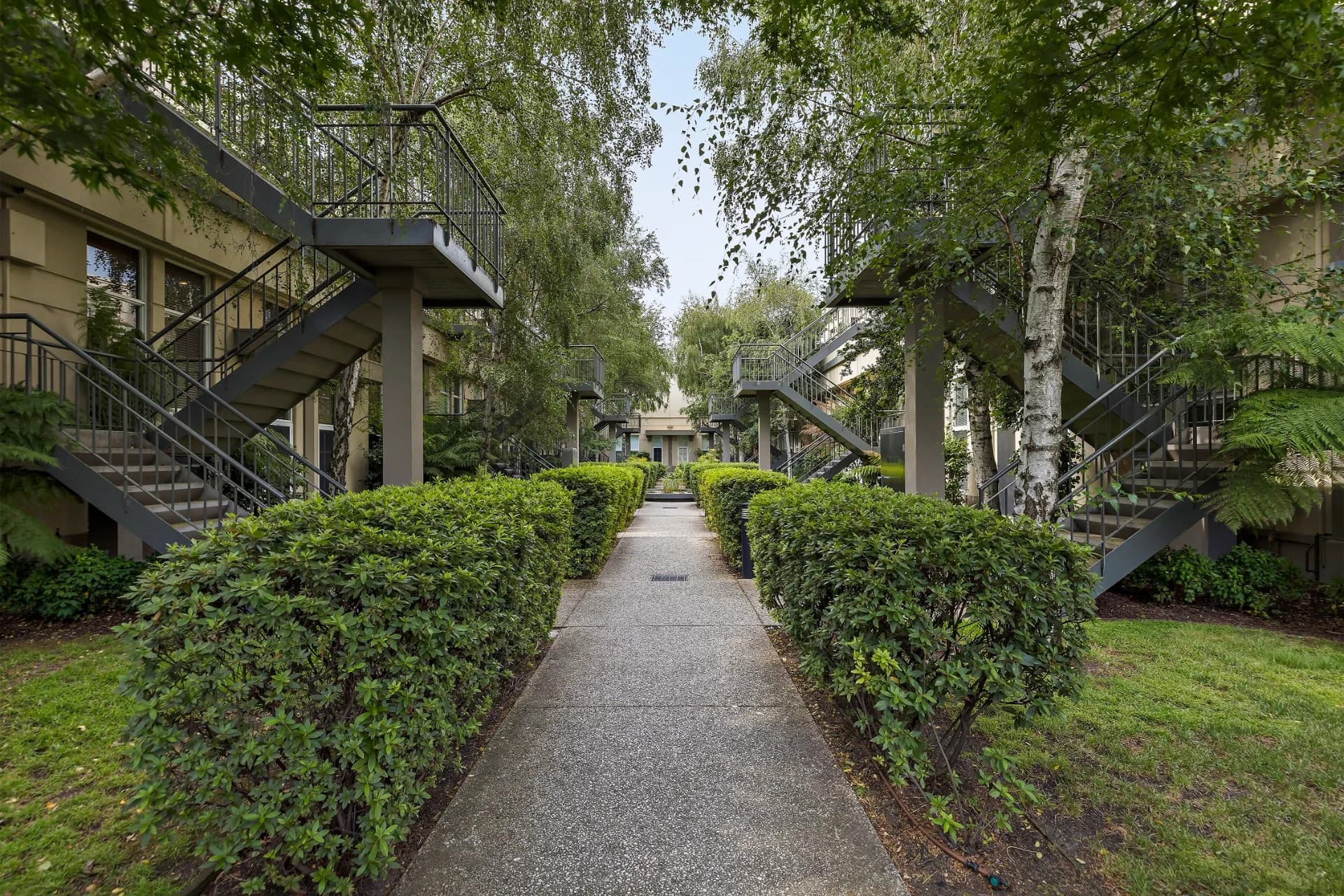 33/9 Miller Street, Fitzroy North - Thumbnail 2