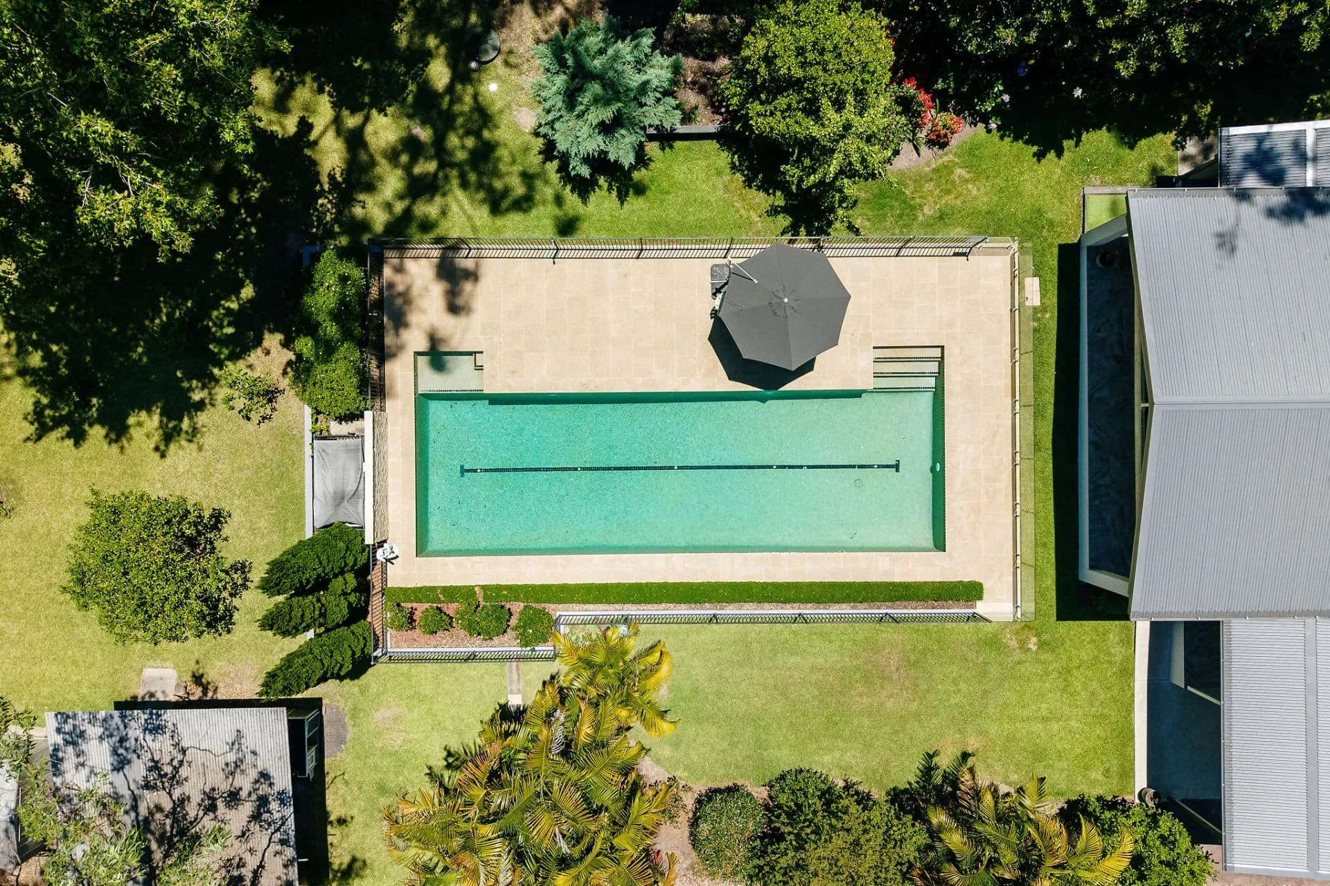 68 Empire Bay Drive, Bensville - Thumbnail 2