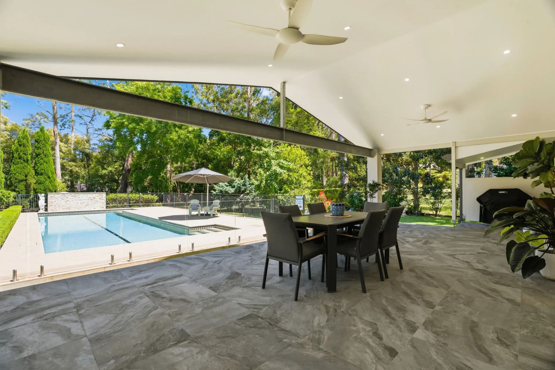 68 Empire Bay Drive, Bensville - Thumbnail 5