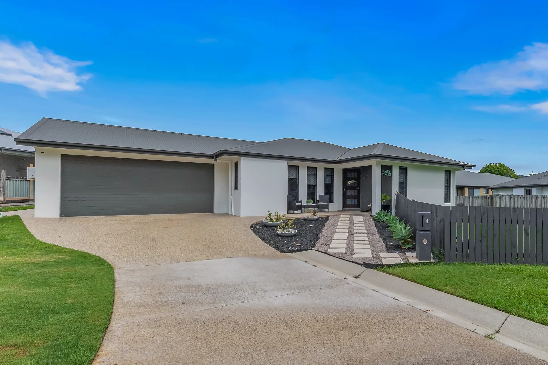 4 Keel Court, Cannonvale - Image 1