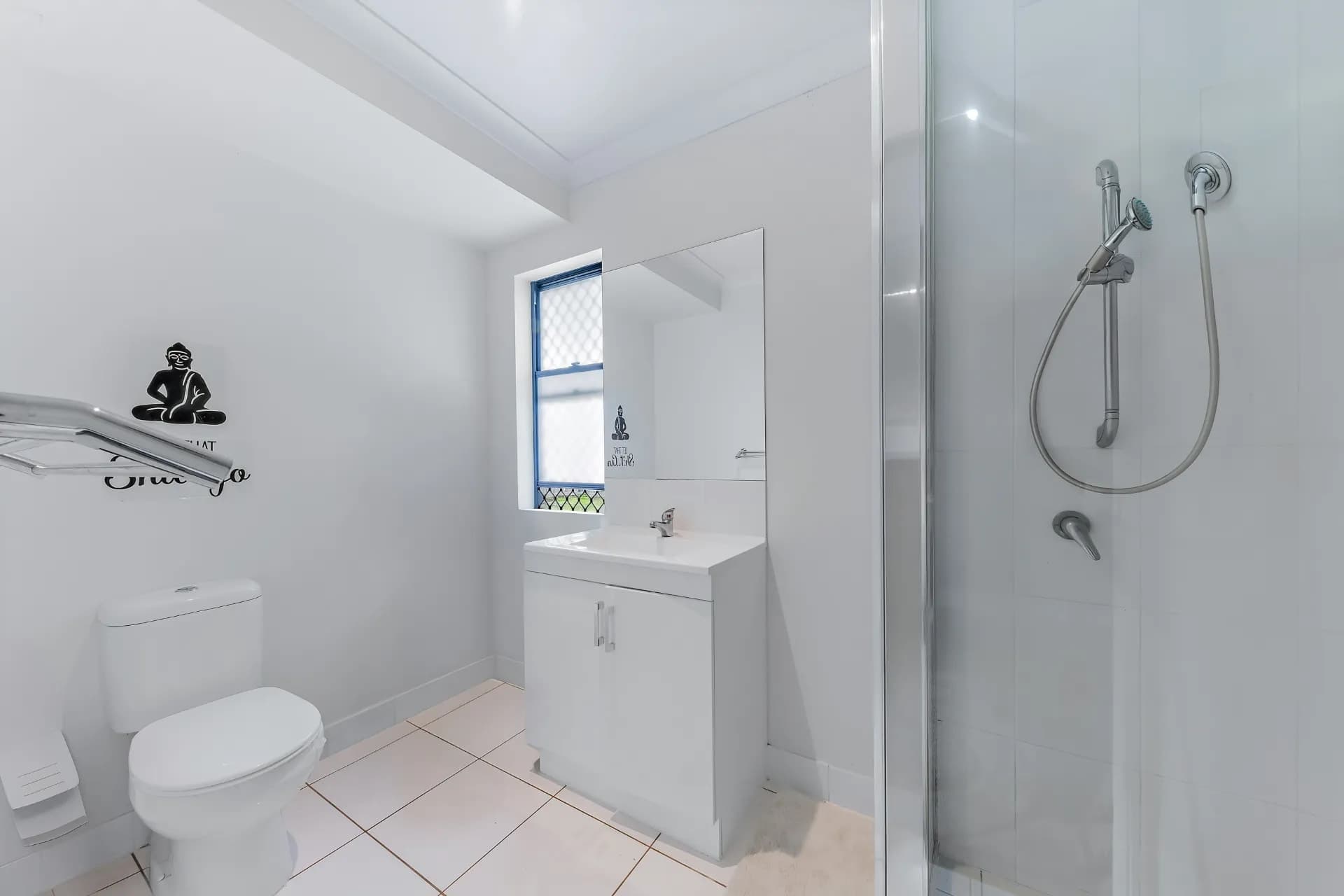 4 Keel Court, Cannonvale - Thumbnail 8