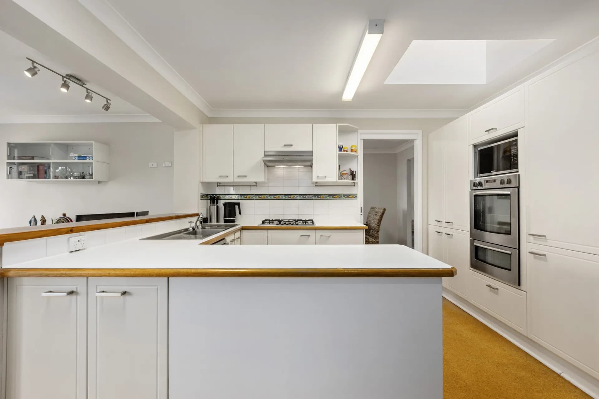 41 Grand View Drive, Mount Riverview - Thumbnail 3
