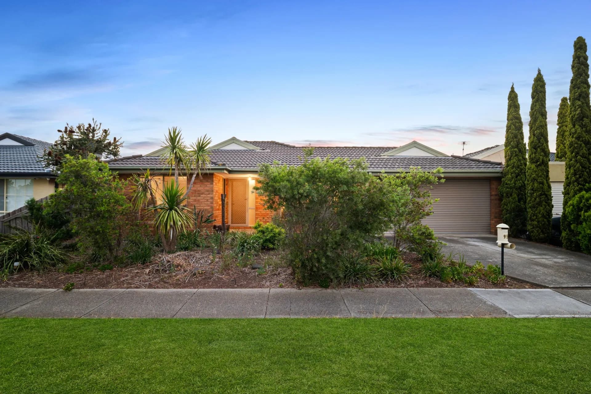 95 Thames Boulevard, Werribee - Image 1