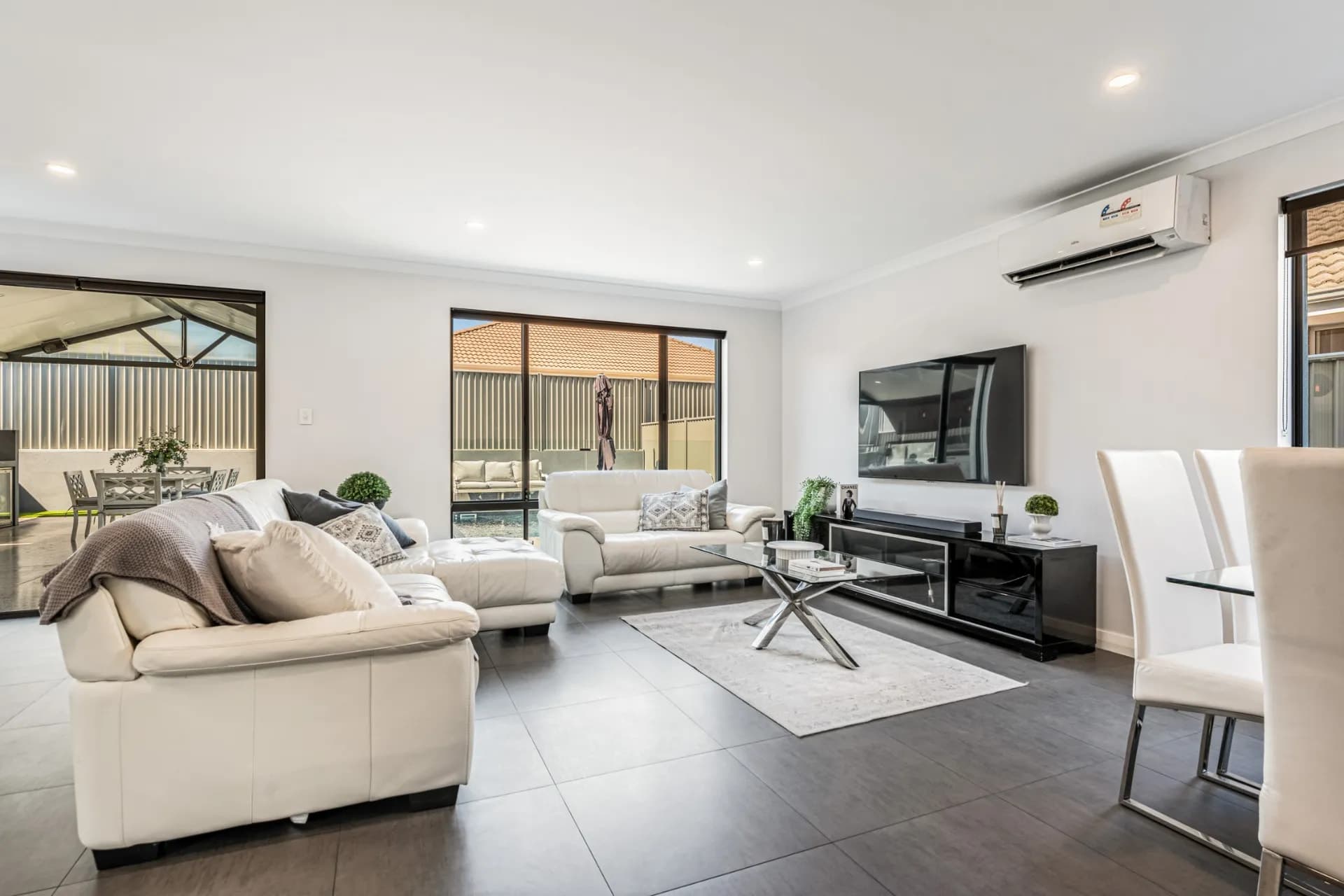 6 Litchfield Circle, Wandi - Thumbnail 5
