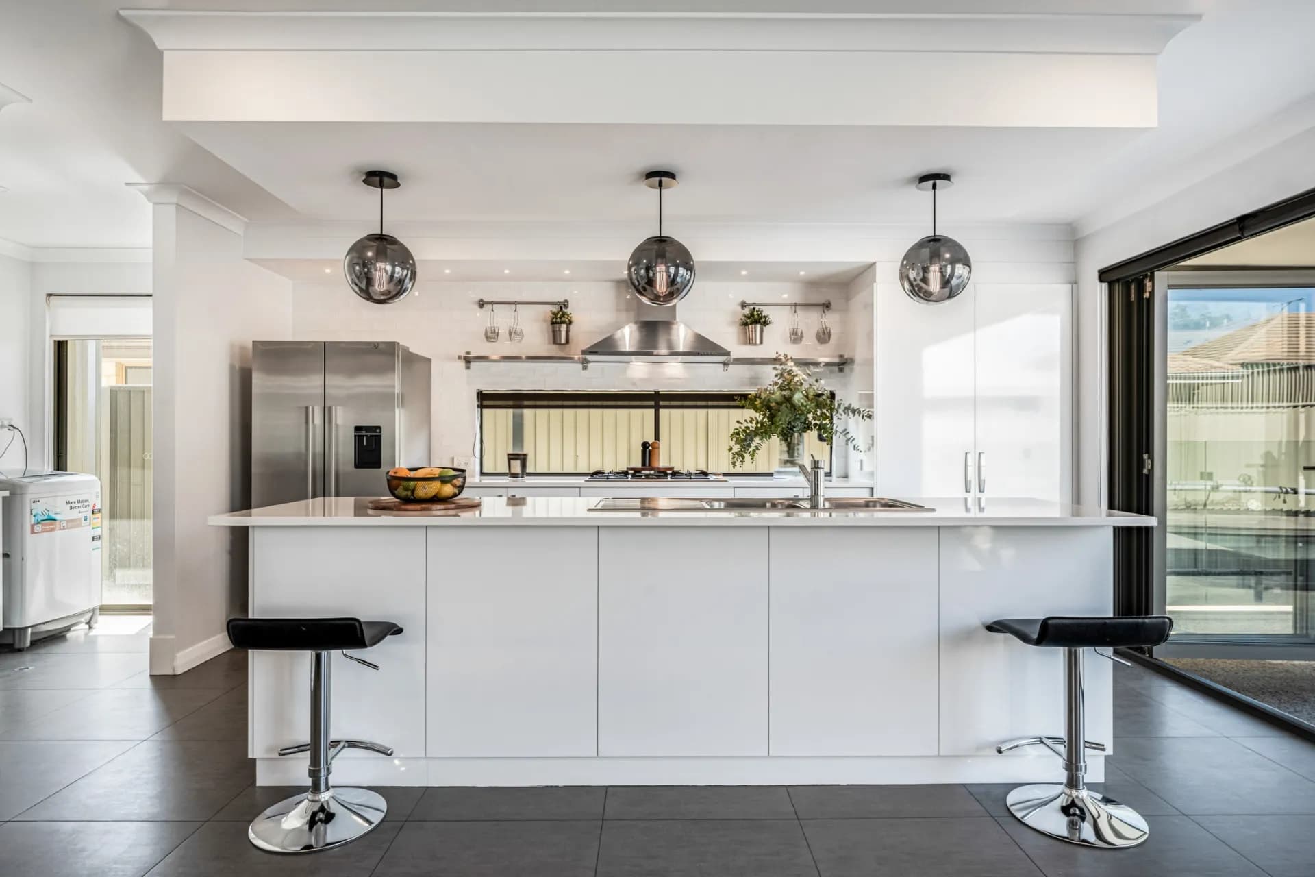 6 Litchfield Circle, Wandi - Thumbnail 7