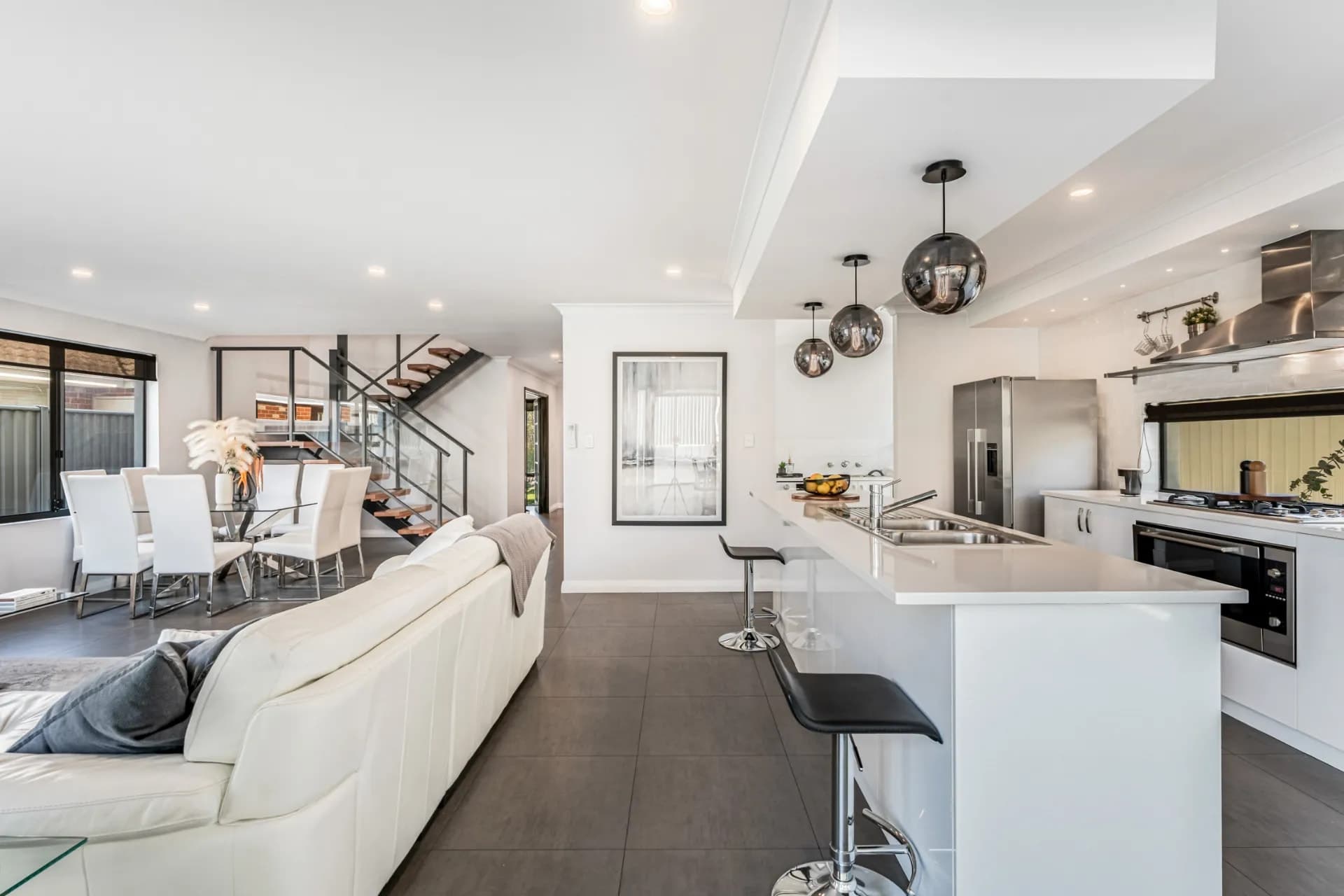 6 Litchfield Circle, Wandi - Thumbnail 8