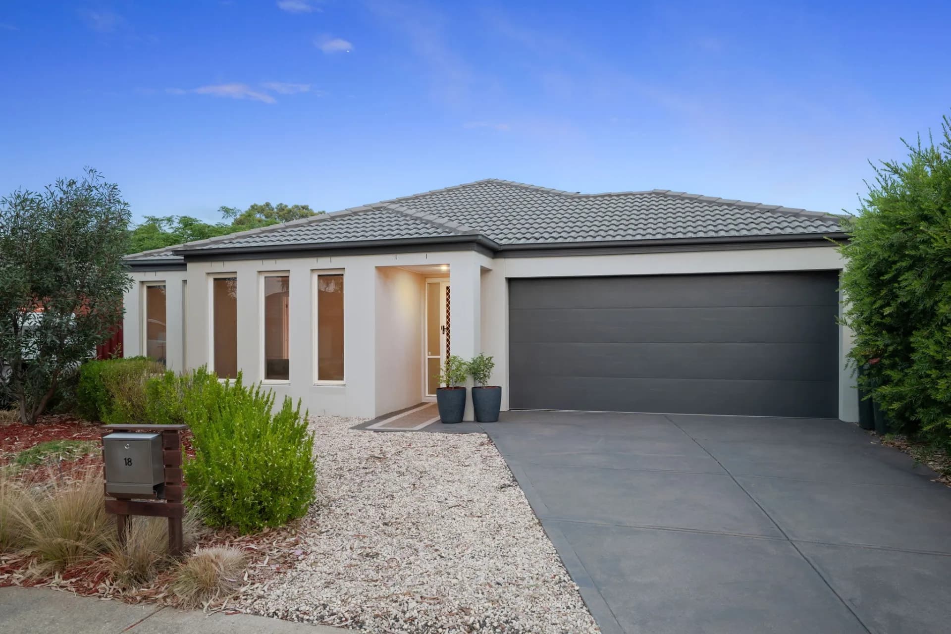 18 Duval Drive, Maddingley - Image 1