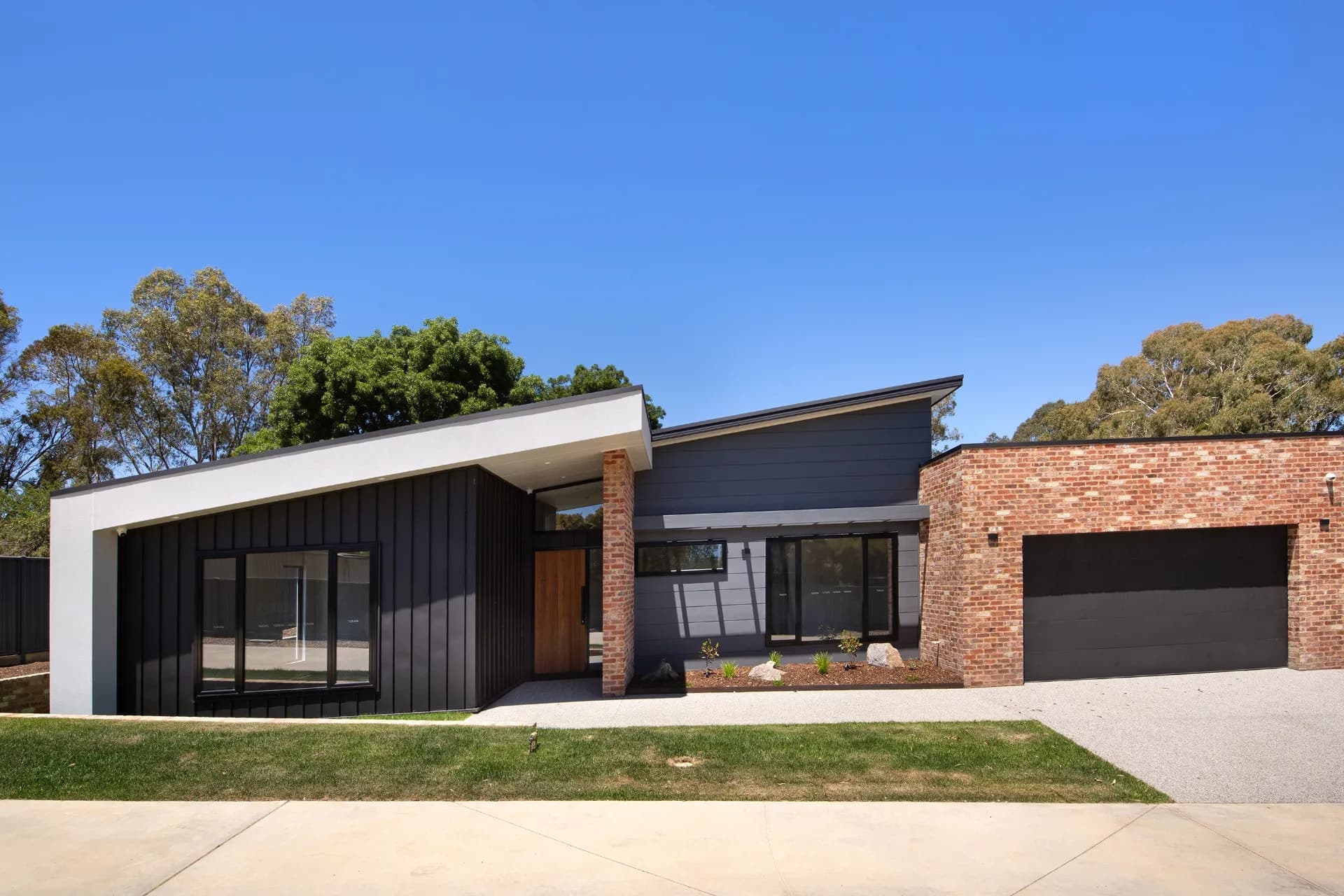 2/59 Moscript  Street, Campbells Creek, VIC, Campbells Creek - Image 1
