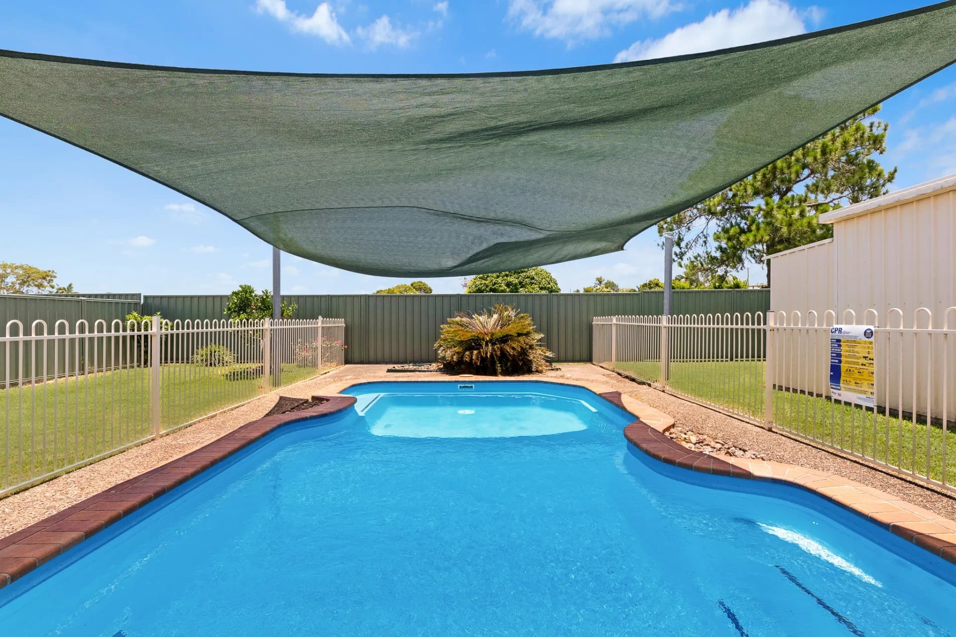 53 Banksia Street, Point Vernon, QLD, Point Vernon - Thumbnail 4