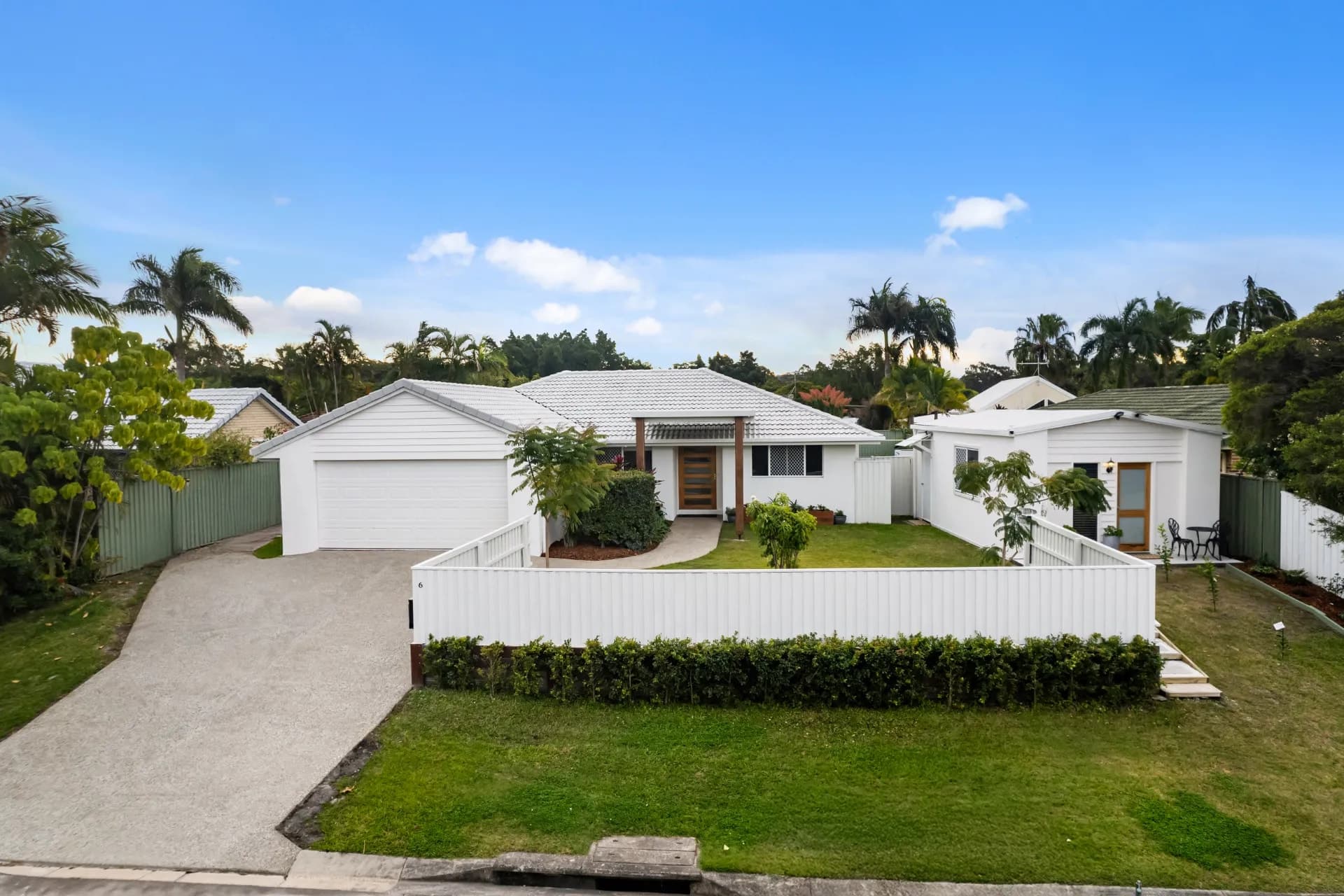 6 Greenway Place, Mountain Creek, QLD, Mountain Creek - Thumbnail 2