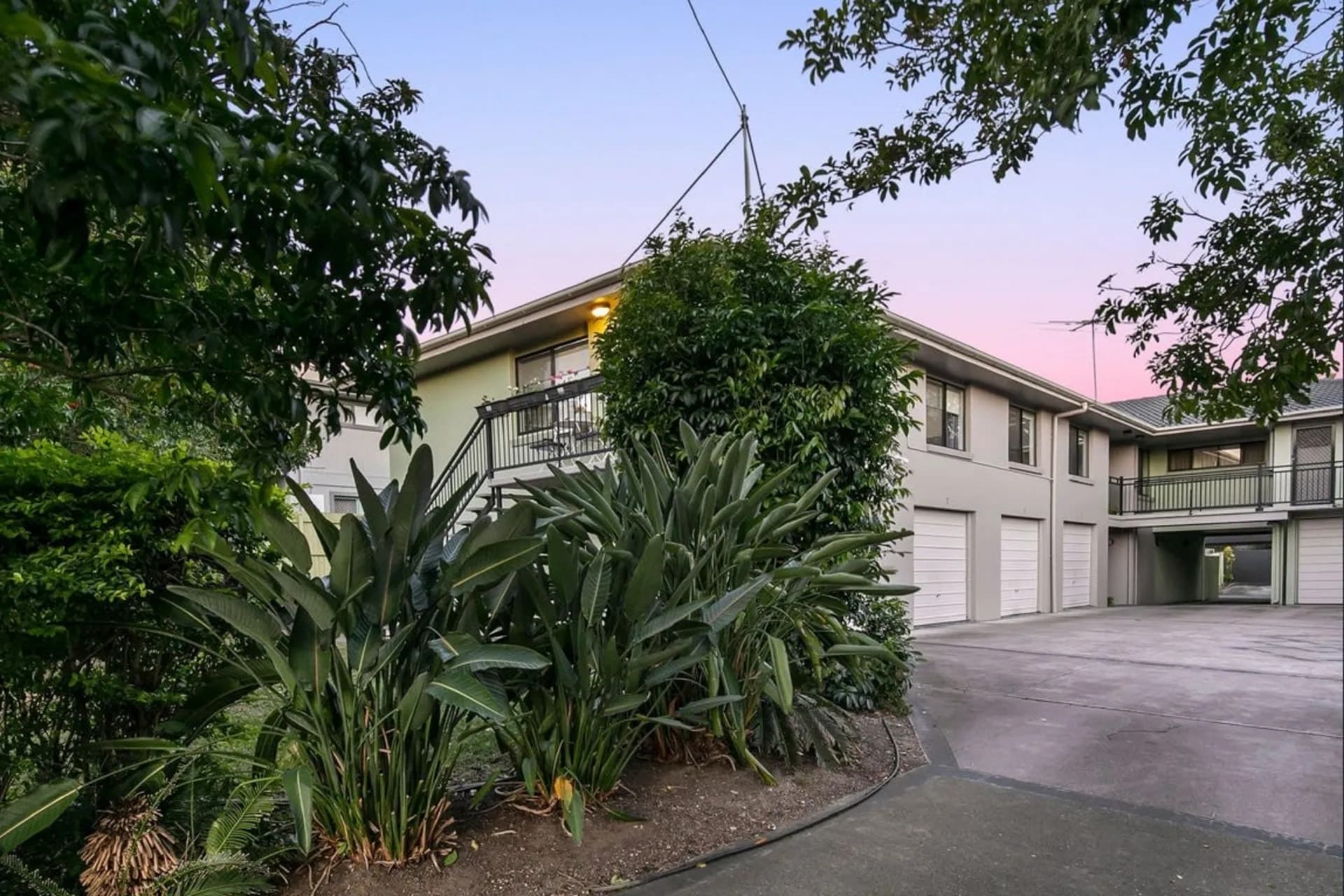 1/10 Biran Street, Camp Hill - Thumbnail 2