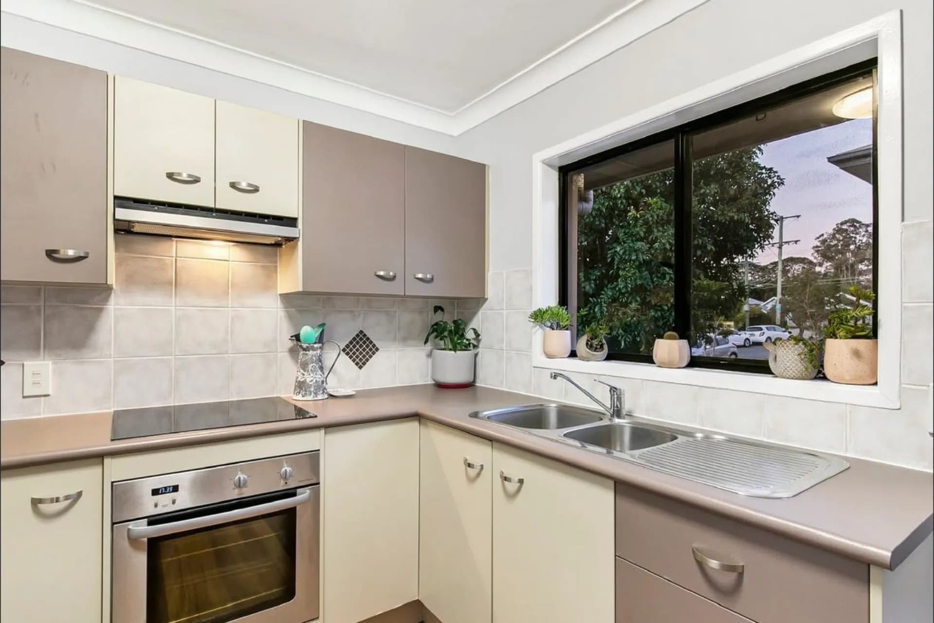 1/10 Biran Street, Camp Hill - Thumbnail 6