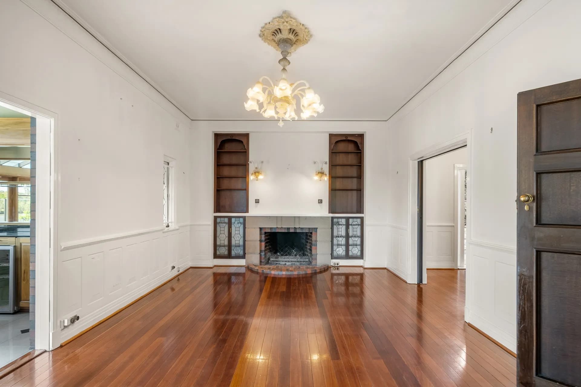 15 Hillside Crescent, Hamilton - Image 1
