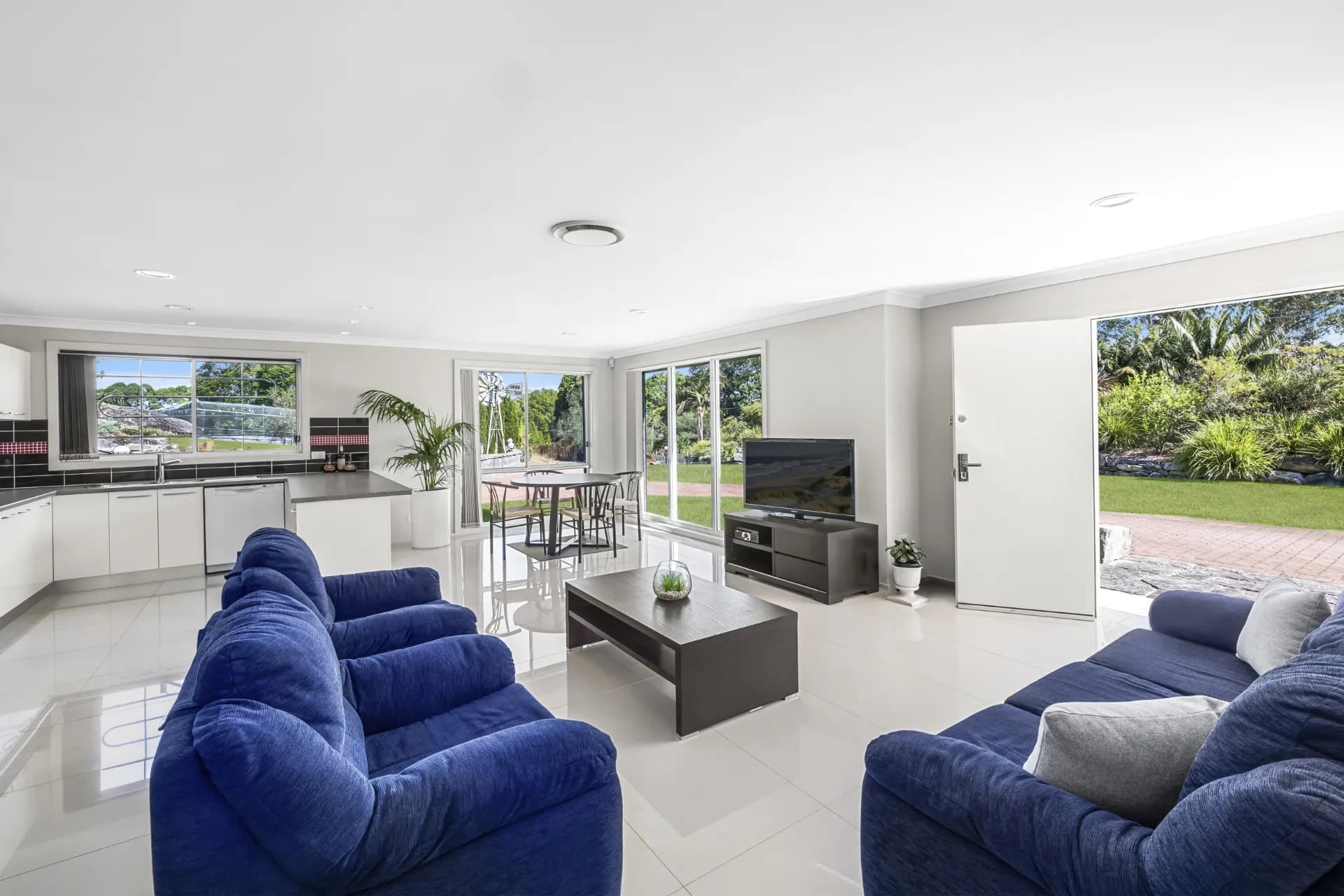 255 Powderworks Road, Ingleside, NSW, Ingleside - Thumbnail 3