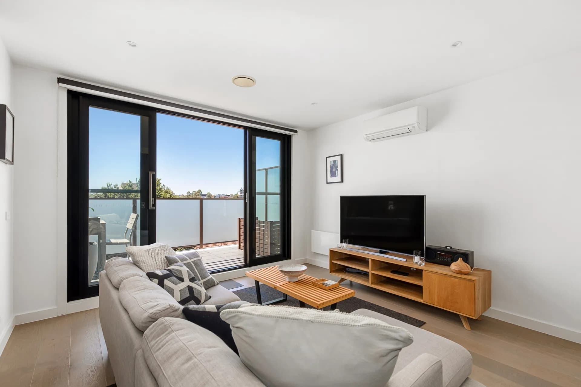 505/2A Henry  Street, Prahran - Thumbnail 6