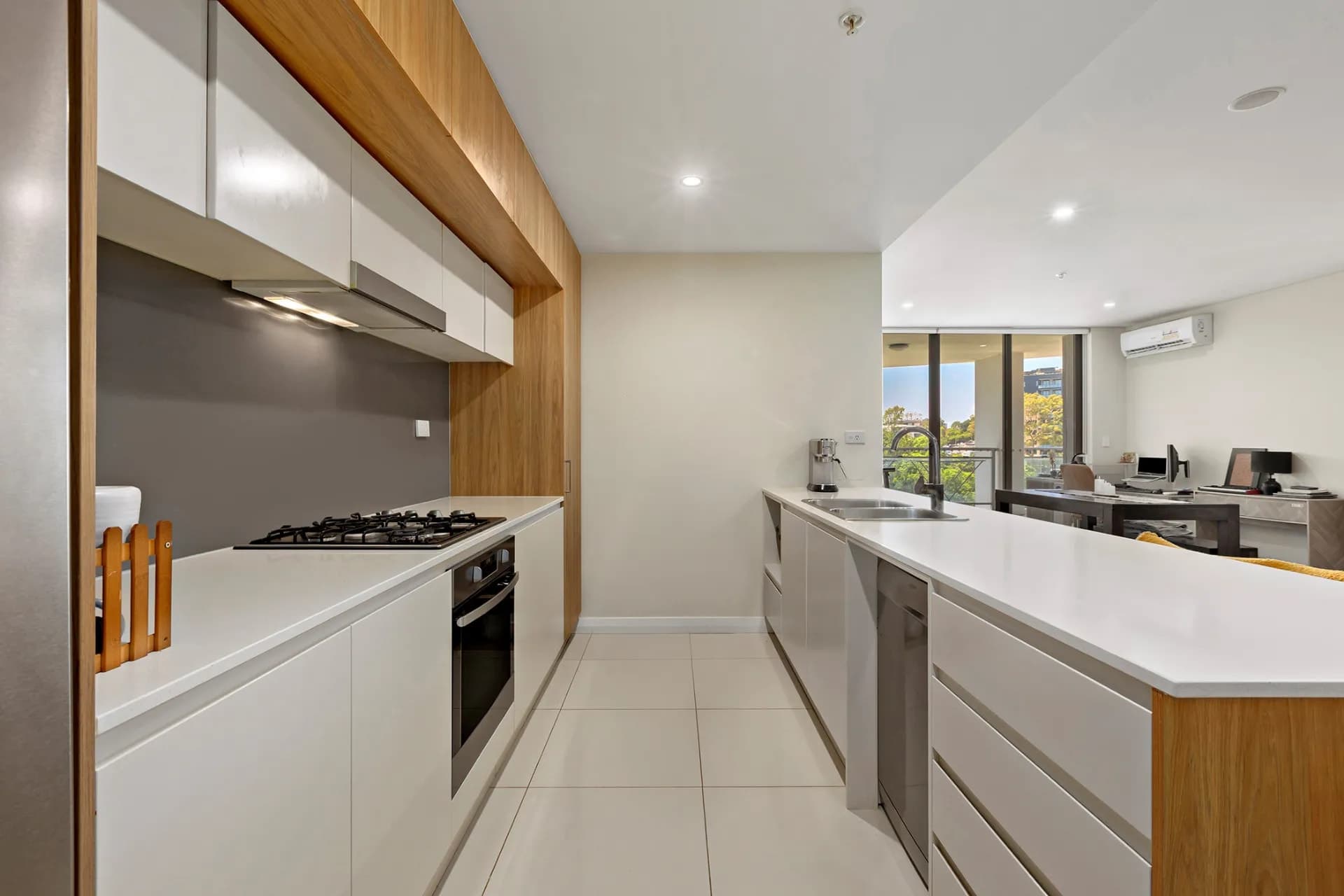 166/1 Thallon Street, Carlingford - Thumbnail 4