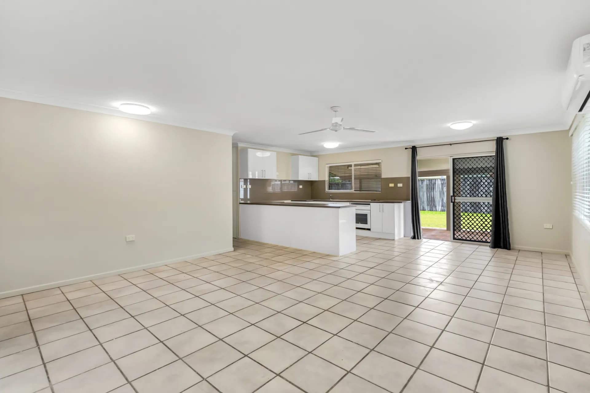 1 Jaye Street, Edge Hill - Thumbnail 3