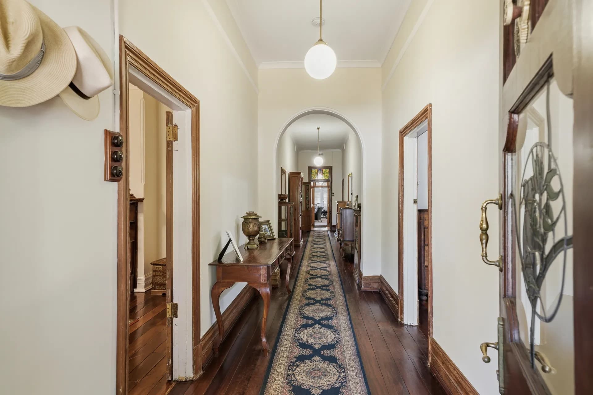 126 Queens Road, South Guildford, WA, South Guildford - Thumbnail 3