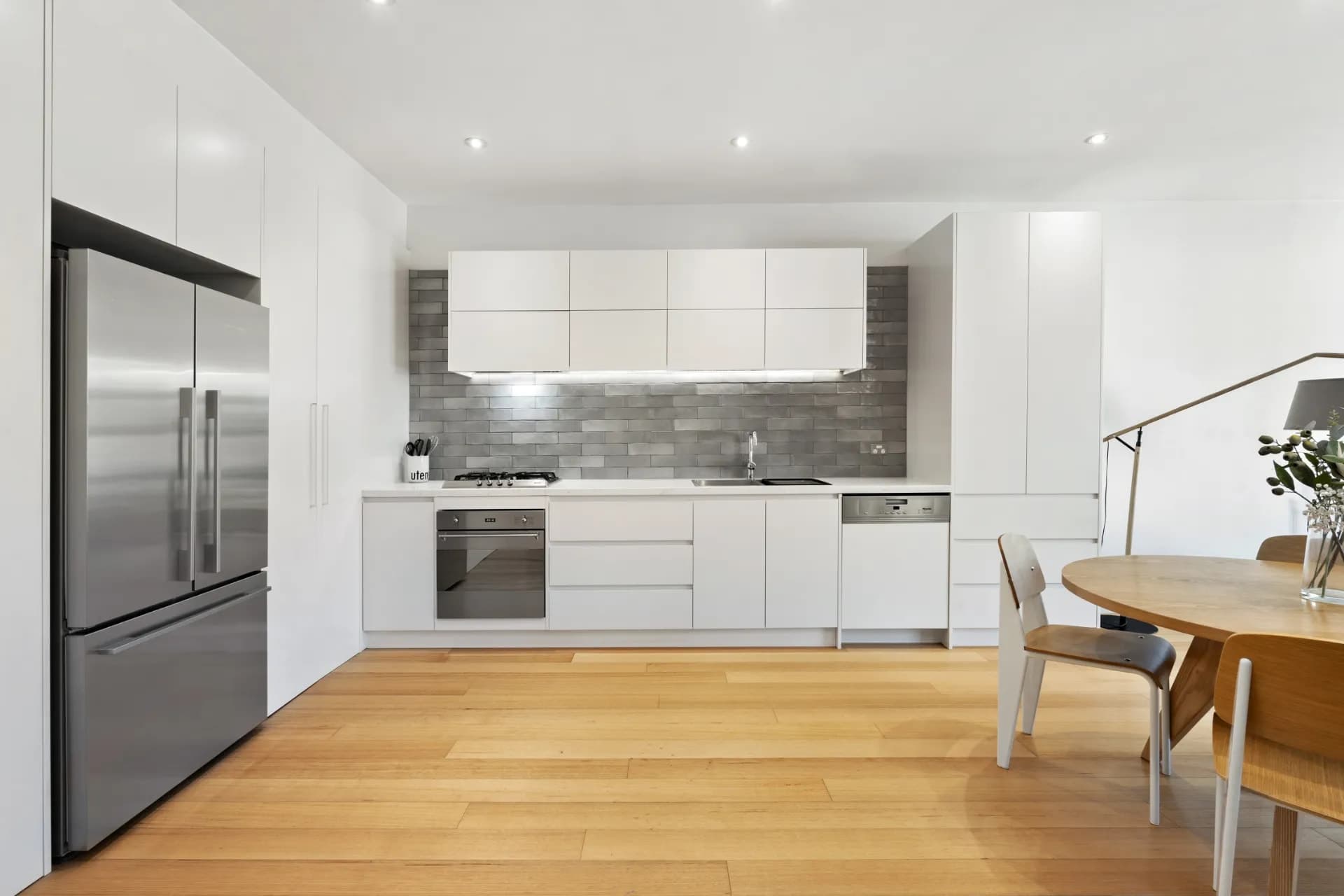37 Little Dryburgh  Street South, North Melbourne - Thumbnail 6