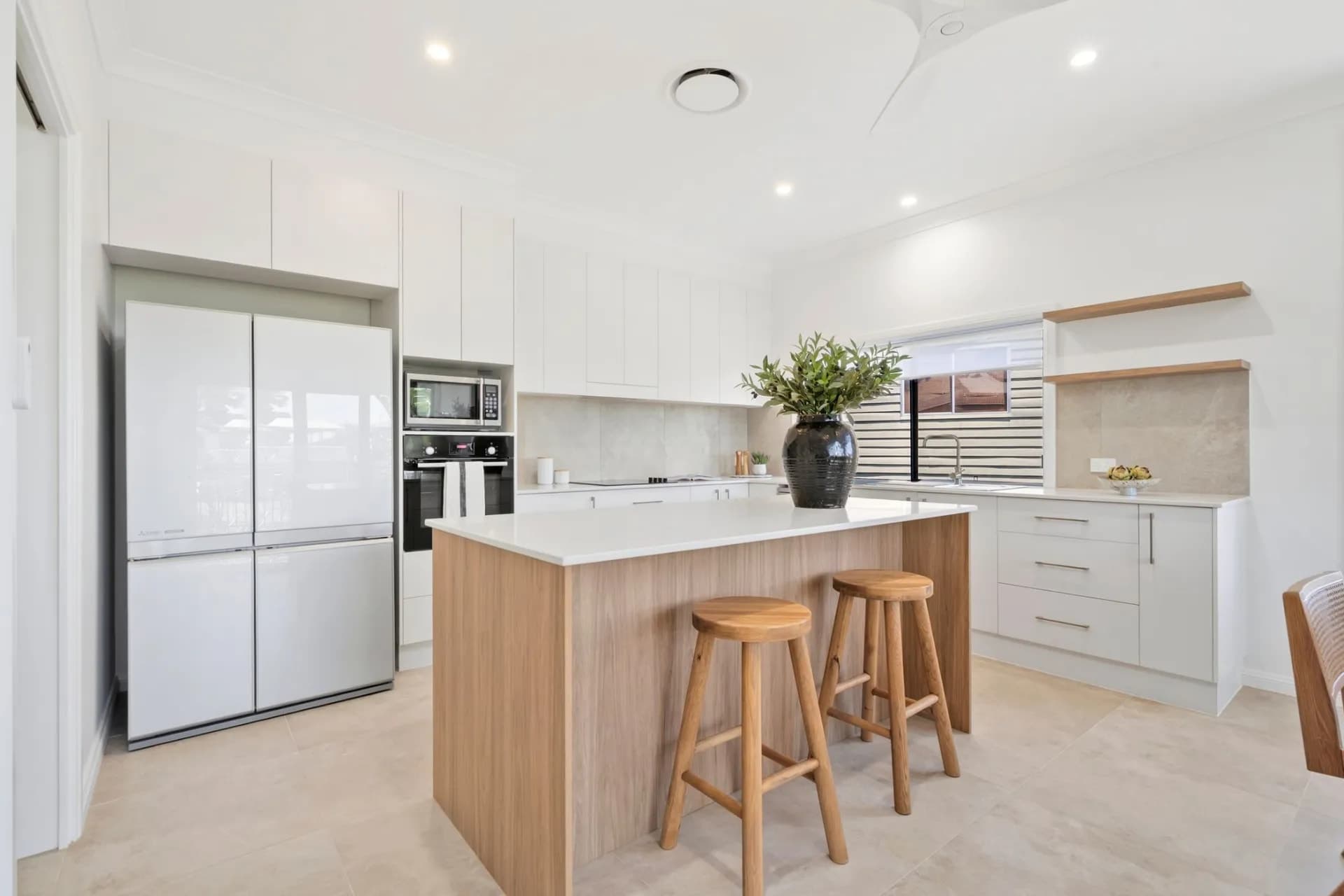4 Girraween Road, Port Macquarie, NSW, Port Macquarie - Thumbnail 4