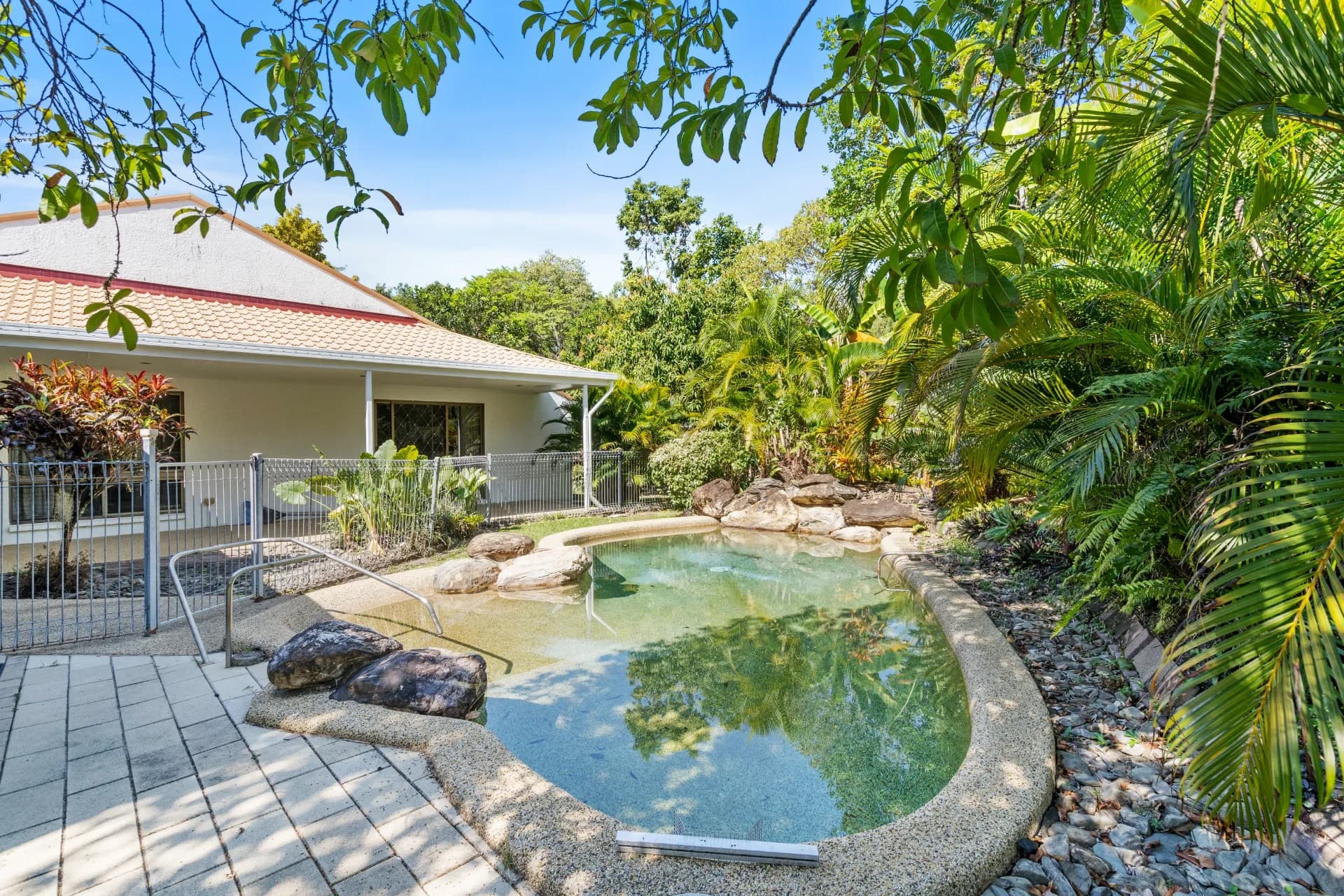 54 Satellite Street, Clifton Beach - Thumbnail 3