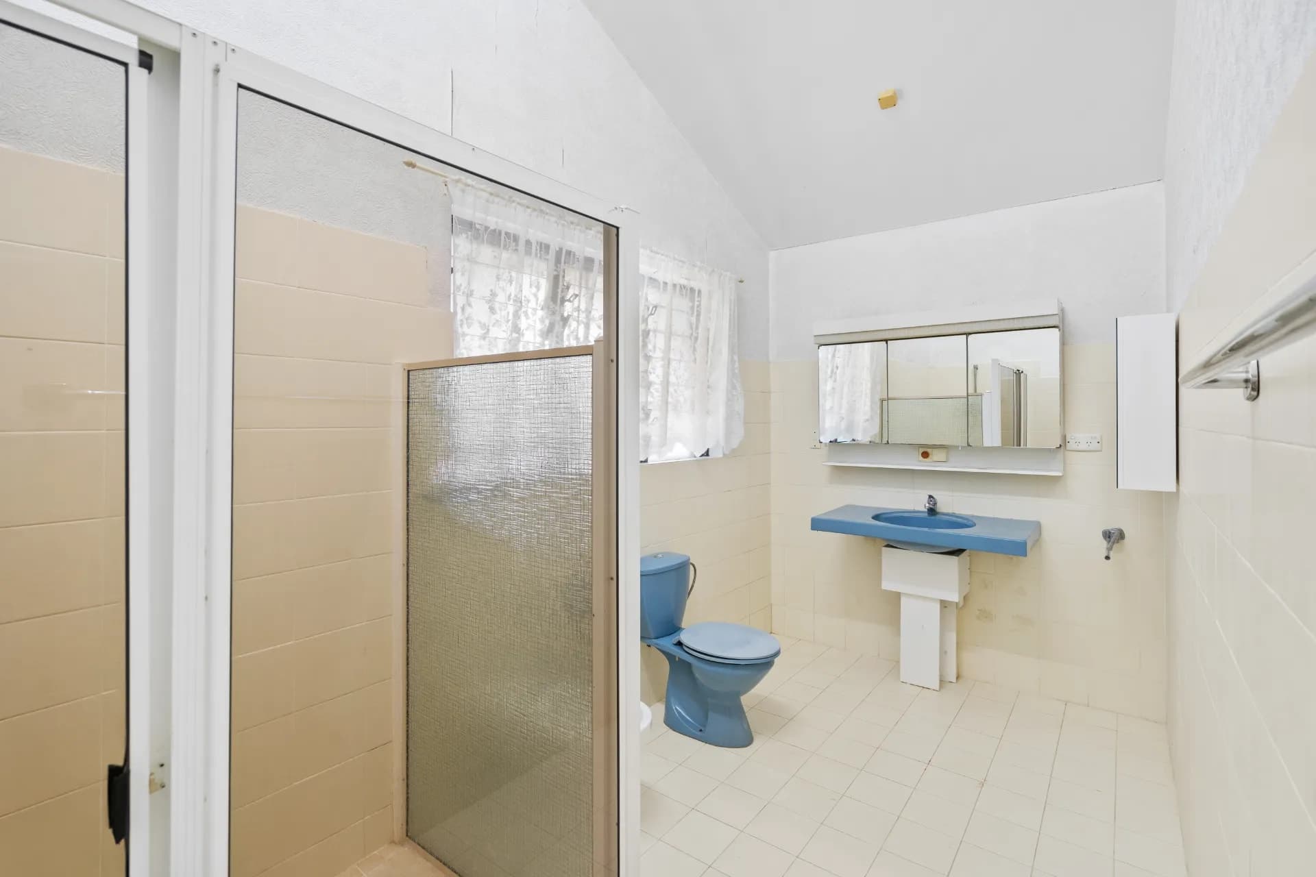 54 Satellite Street, Clifton Beach - Thumbnail 8