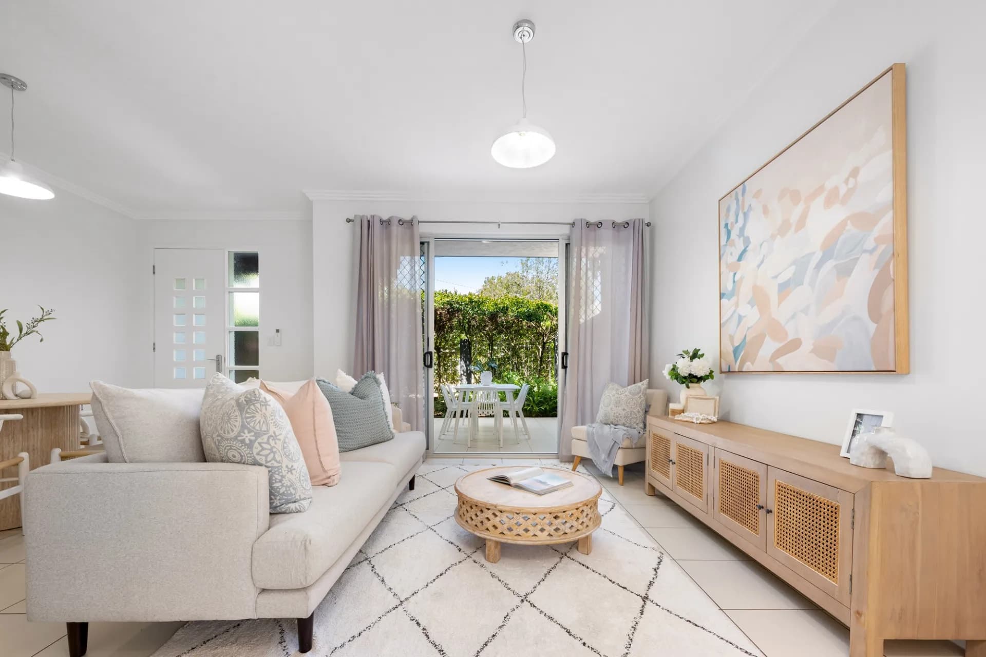 1/97 Primrose Street, Sherwood - Thumbnail 2