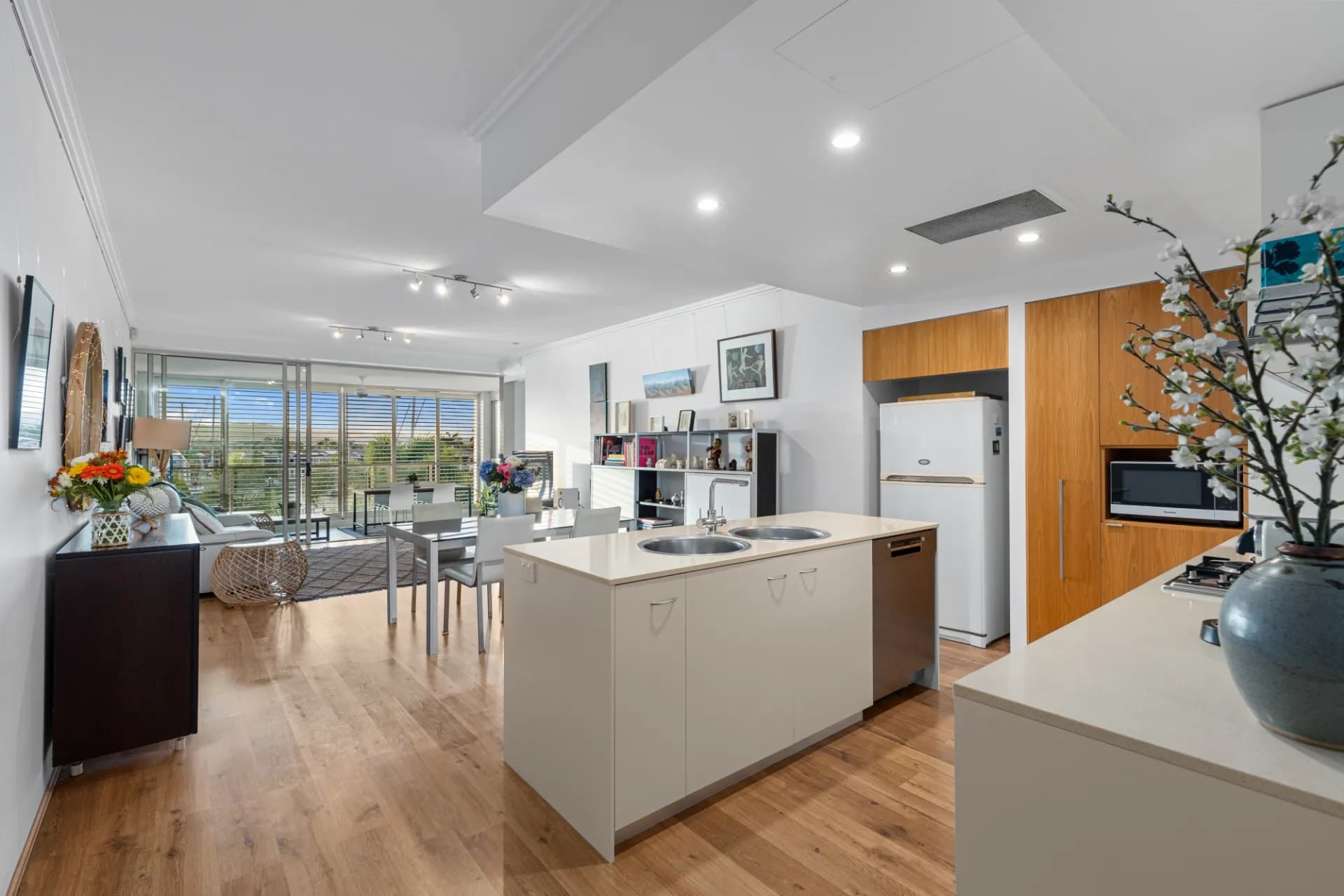 1768/1 Rialto Quay  Drive, Hope Island, QLD, Hope Island - Thumbnail 3