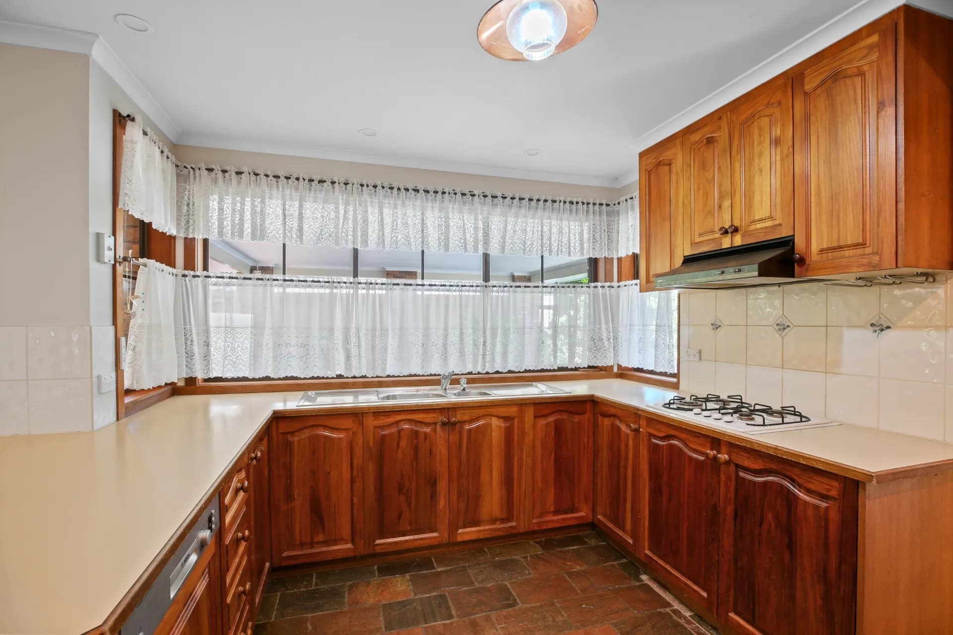 5 Eisenhower Street, Warragul - Thumbnail 7