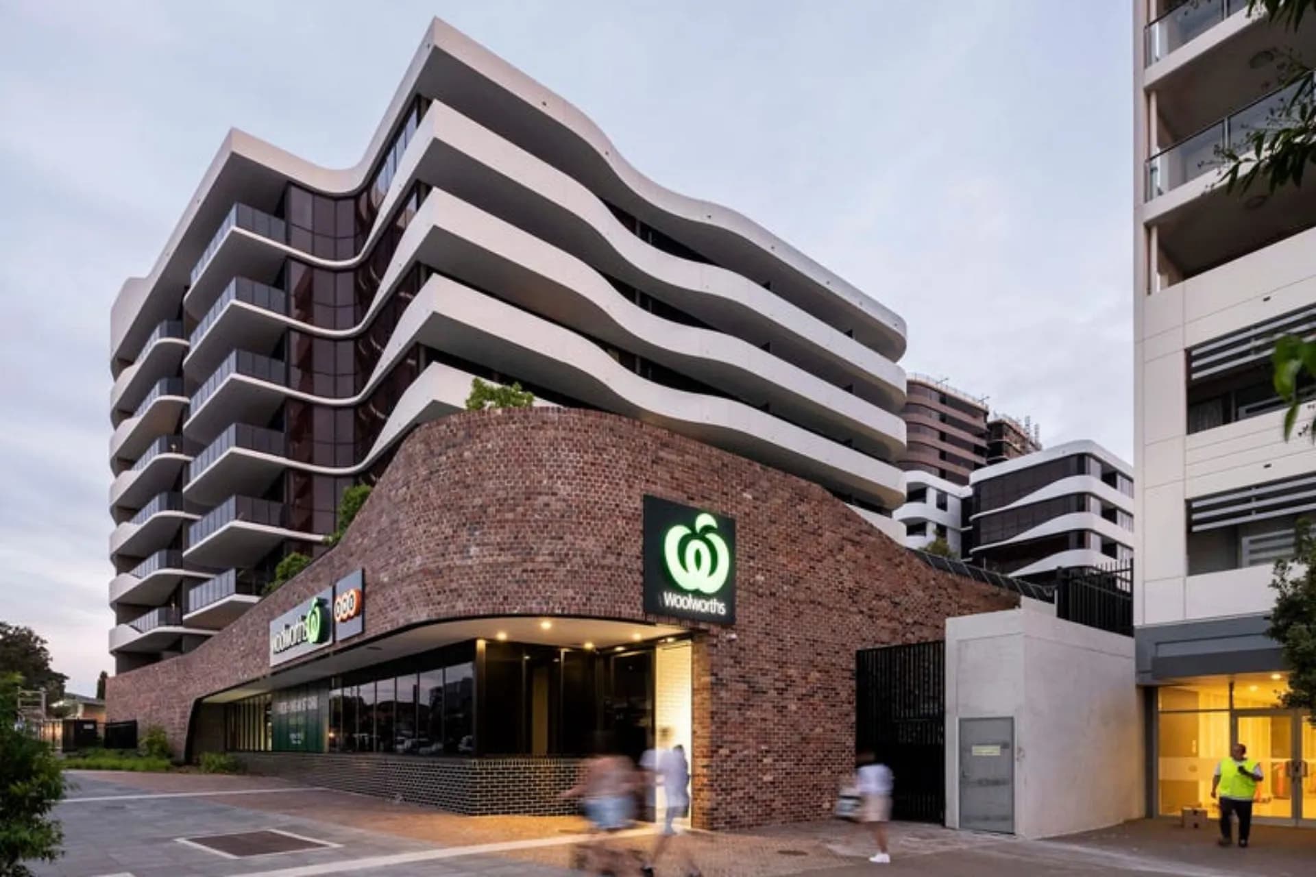 813/15 Jack Brabham Drive, Hurstville - Image 1