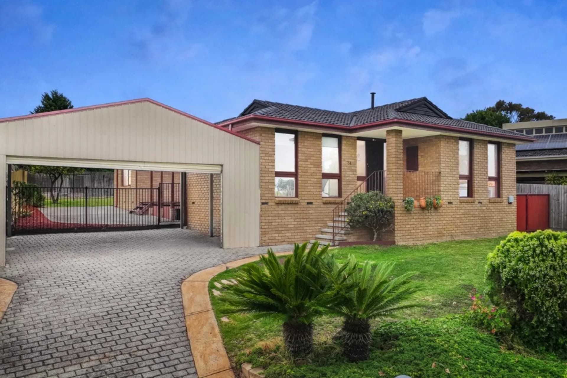 34 Monkhouse Drive, Endeavour Hills - Image 1